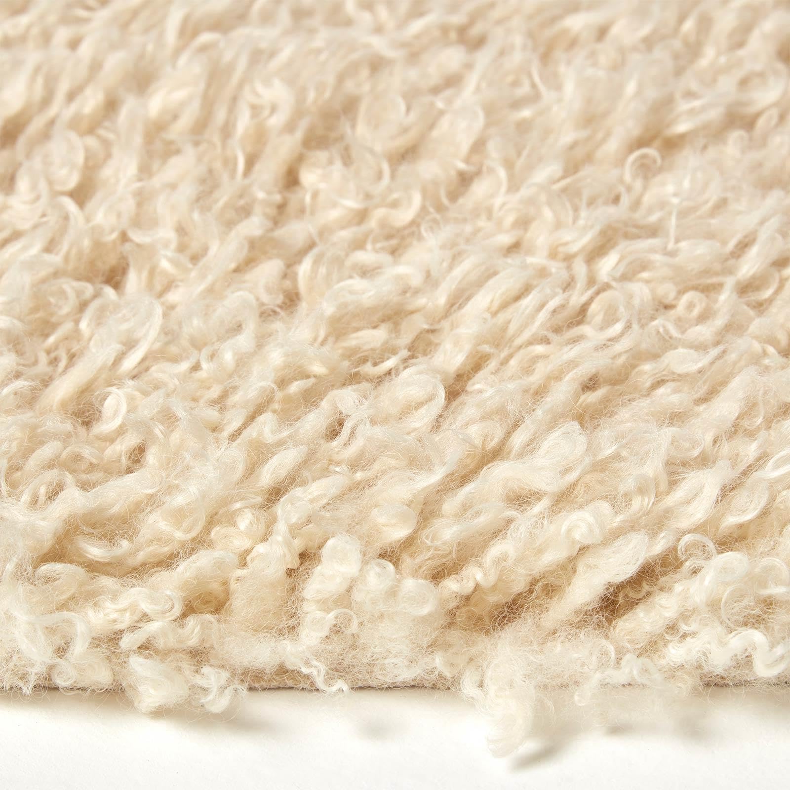 HOMESCAPES Tapis Shaggy Rectangulaire 60x90 cm - Beige