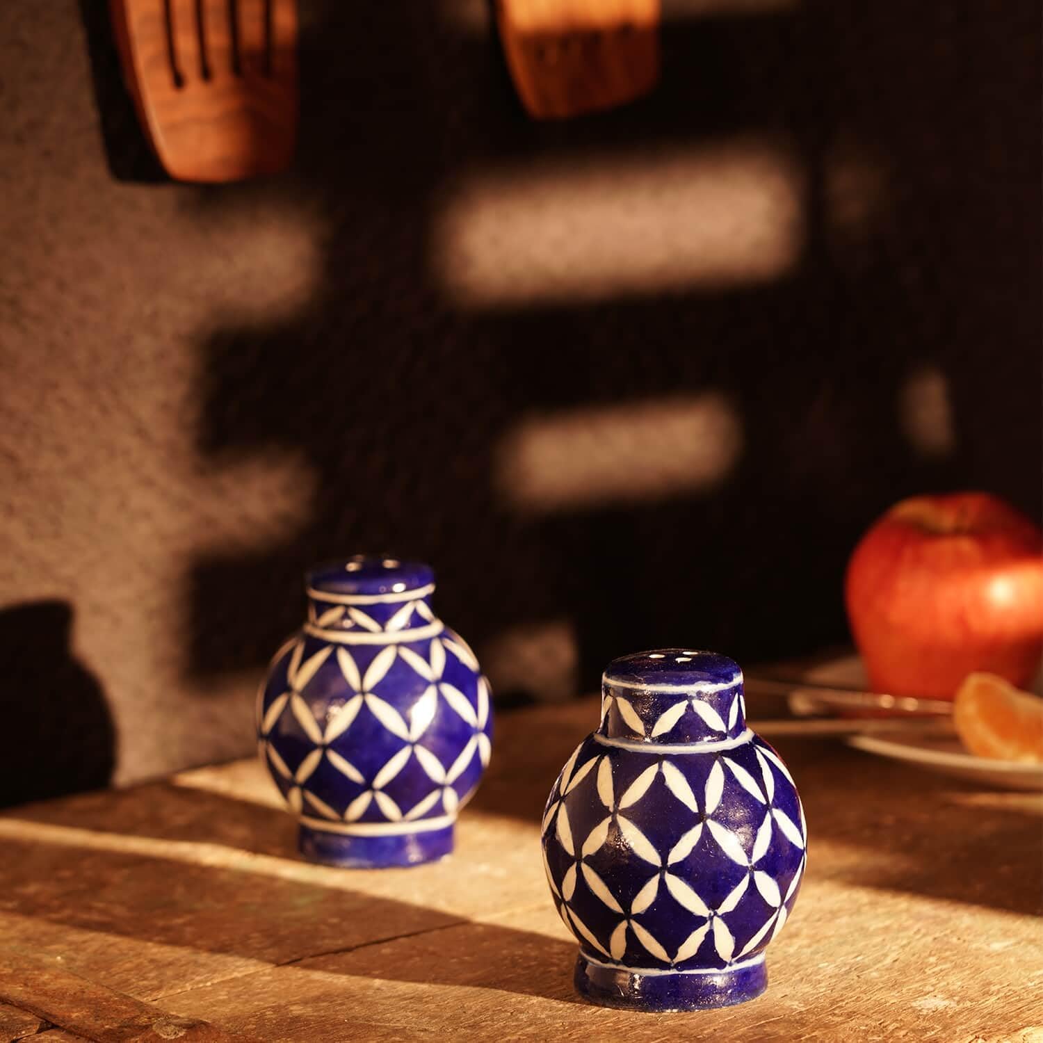 Shop LC Set of 2 Blue Color Pottery Hand Painted Chevron Pattern Salt And Pepper Dispenser Set Christmas Gifts