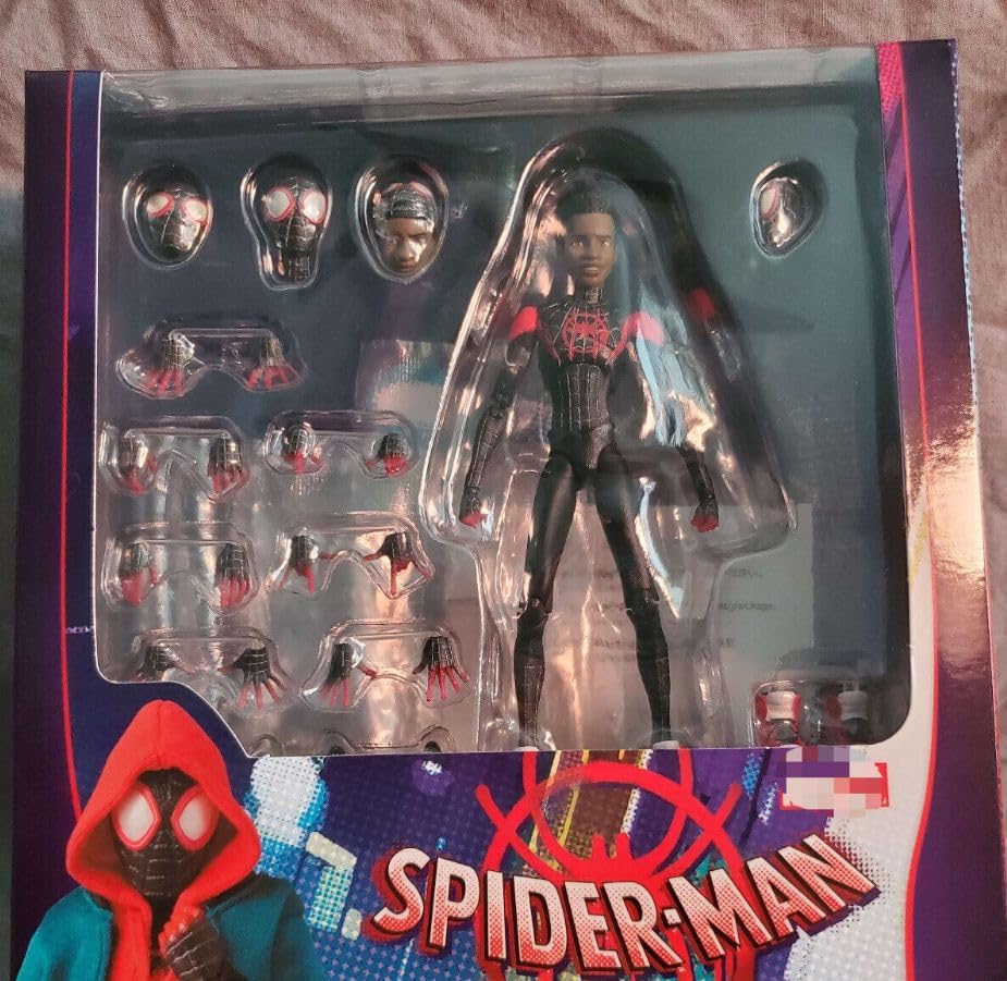 MAFEX SPIDER-MAN（Miles Morales） Amazon.com: MAFEX Spider-Man (Miles Morales) Painted Action