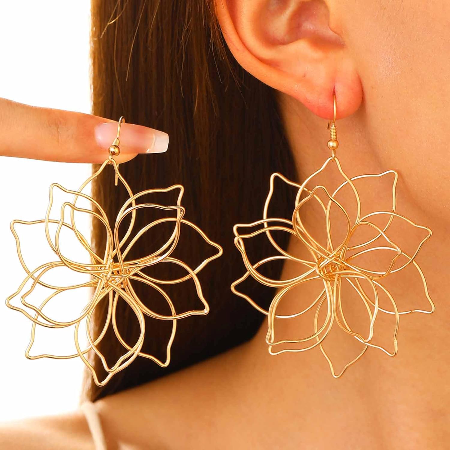 Andelaisi Boho Exaggerate Flower Dangle Earrings Vintage Hollow Flower Drop Earrings Gold Wire Metal Flower Earrings Lightweight Flower Petal Hook Earrings Jewelry for Women - Image 2