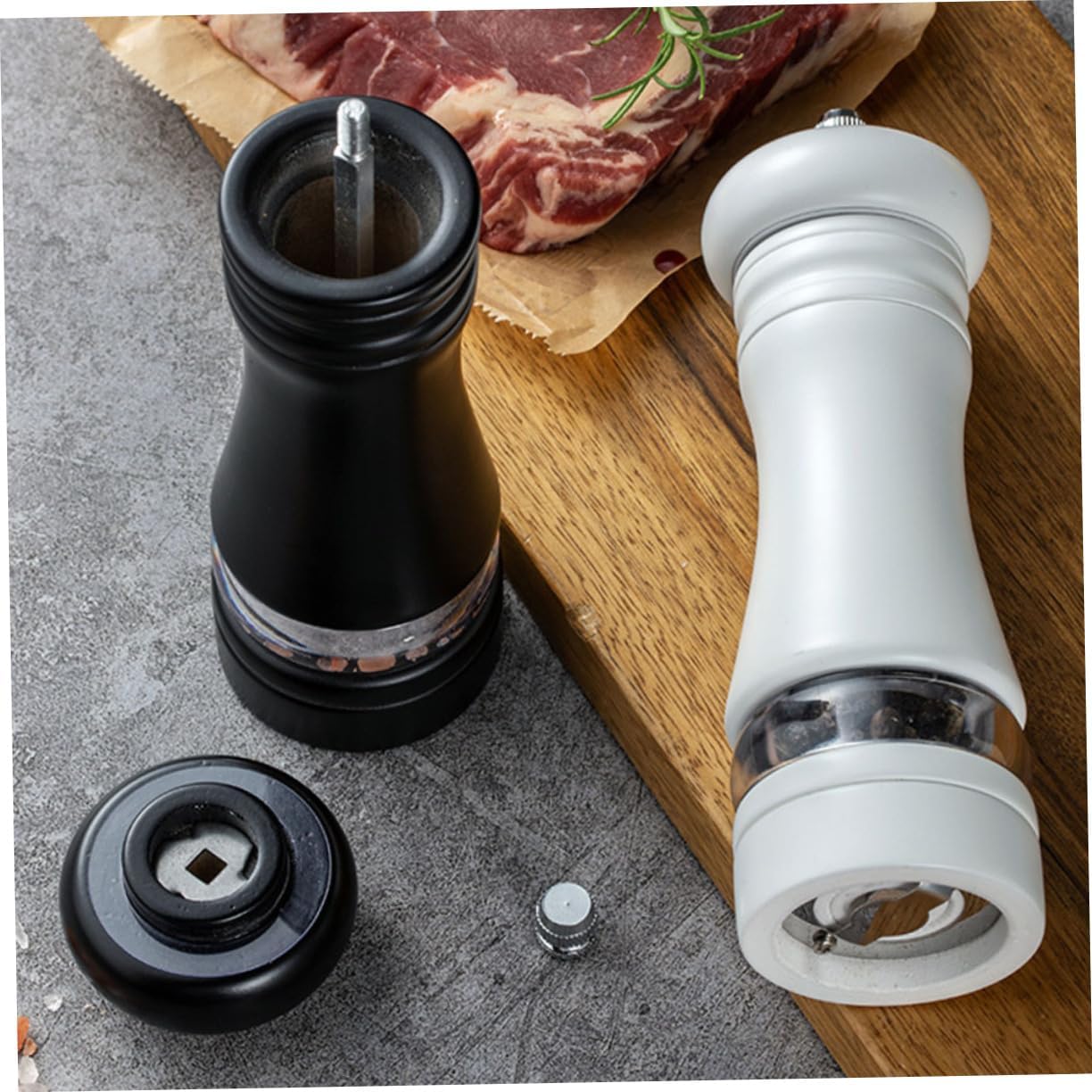 Restaurant Pepper Grinding Tool Manual Pepper and Salt Transparent Window Kitchen Shaker for Fresh Flavor and Easy to Use