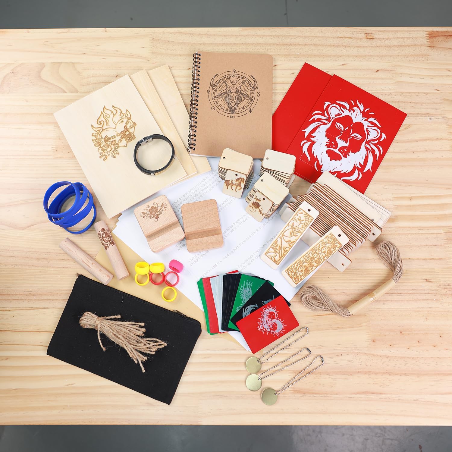 175-teiliges Laser-Gravur Material-Sortiment aus Holz, Metall & Acryl - DIY Starter Kit für Schlüsselanhänger, Hundemarken und Visitenkarten