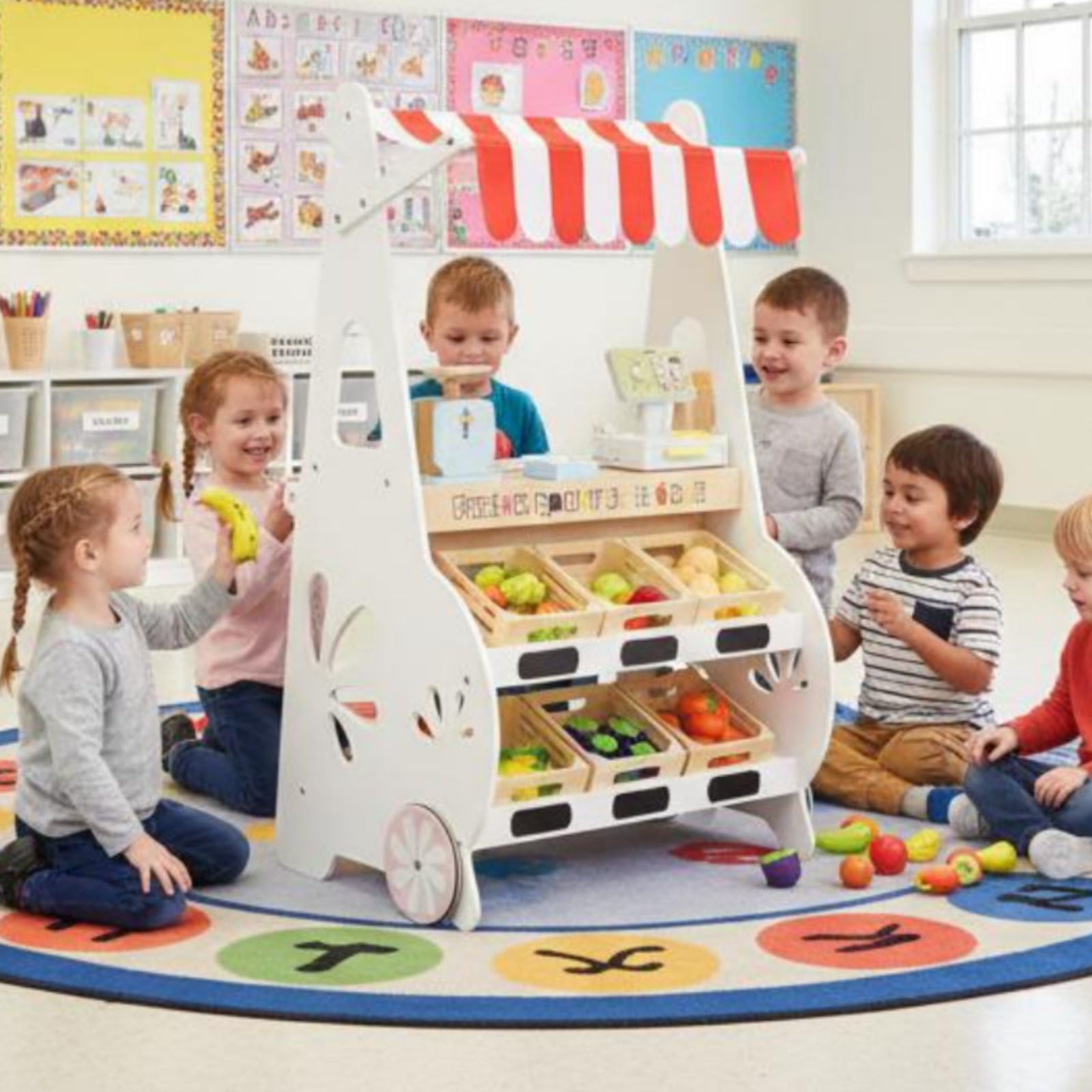 Harilla Kinder Kaufladen Holz Marktstand Spielset Obstregal Rollenspiel Zubehör Inklusive Ausziehbox Räder Tafel für Vorschule Spielzimmer Gemeinsames Spielen