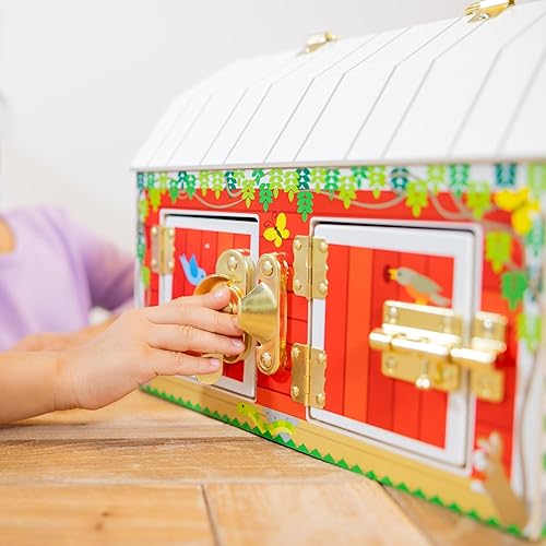 Miniatura 5 de Melissa & Doug Latches Barn Toy Actividad sensorial, juguete de puertas y cerraduras, animales de granja, para niños a partir de 3 años