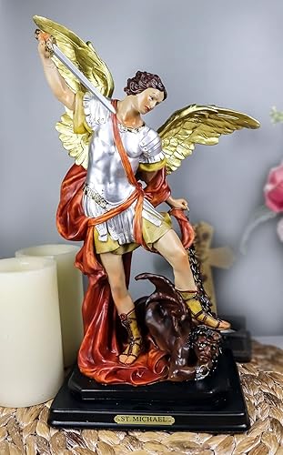 Miniatura 8 de Ebros - Estatua grande de Arcángel Saint Michael Slaying Lucifer Satanás de 14 pulgadas de alto con base de placa de nombre de latón inspirada en