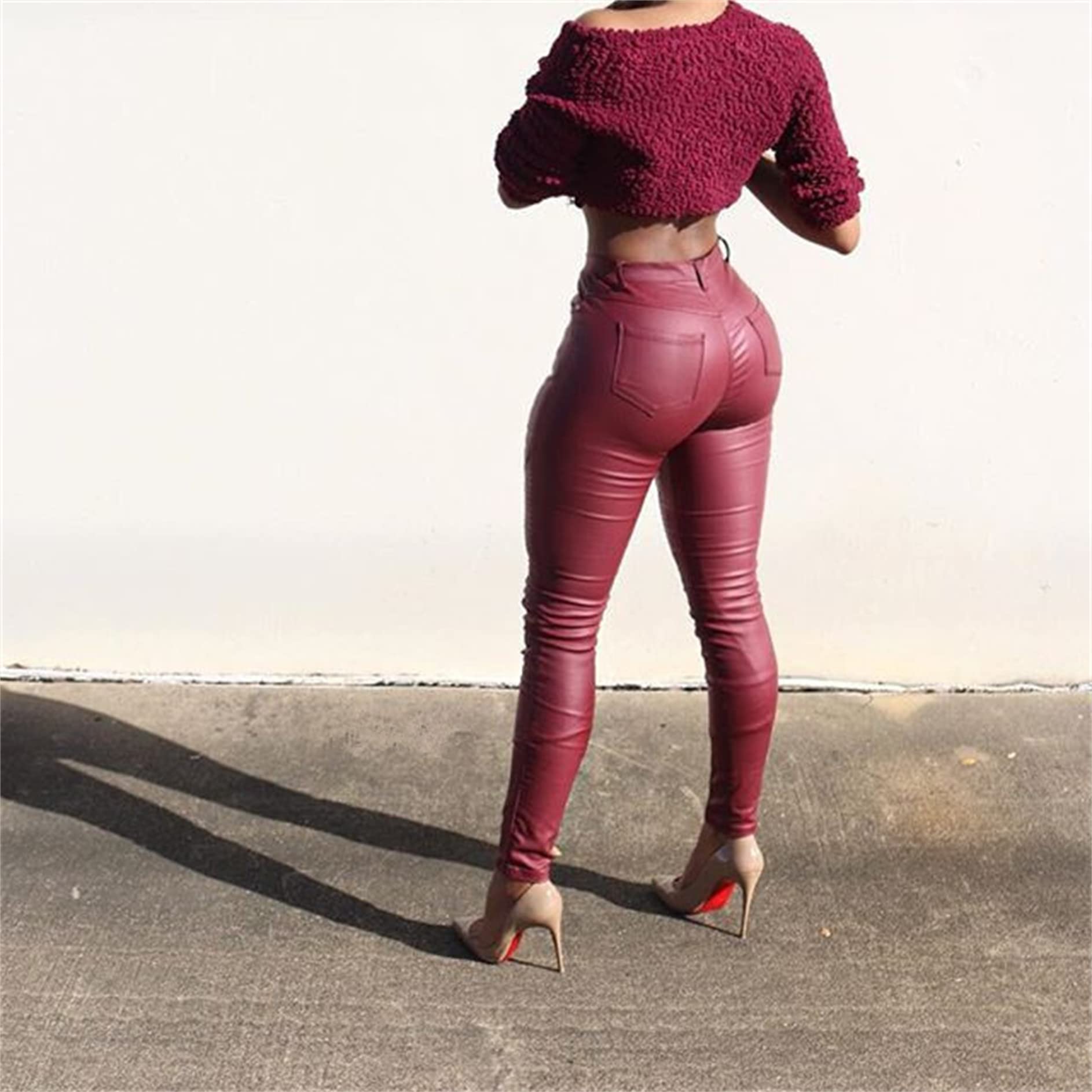 Damskie skórzane seksowne spodnie ze sztucznej skóry Push Up Legginsy Slim Fit Fałdy na kolanach Skórzane spodnie motocyklowe (wino-czerwone M)