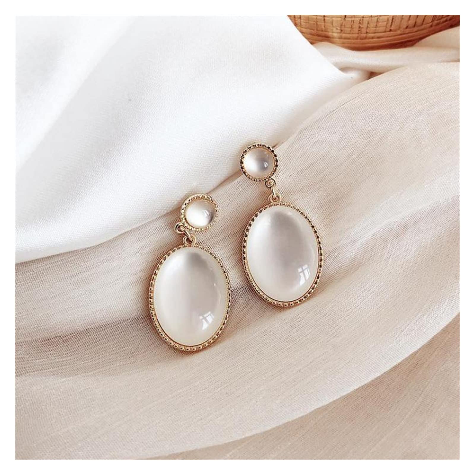 Petites boucles d'oreilles en cristal sauvage Moon Clair le cadeau idéal - 4