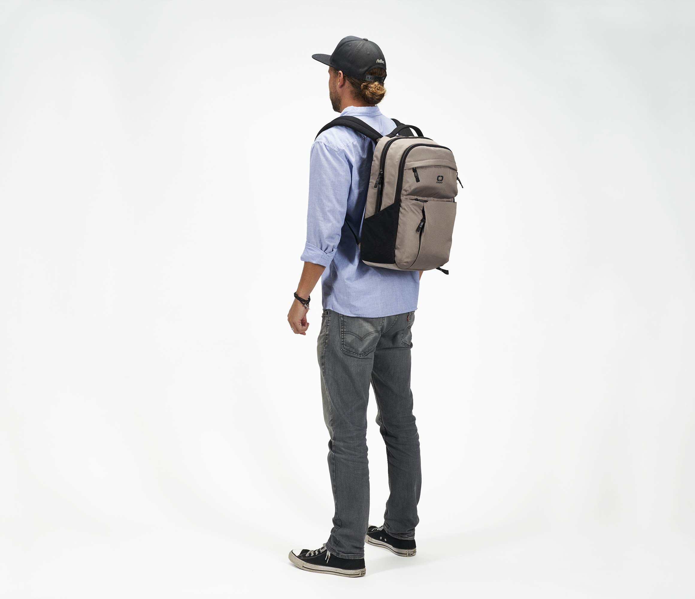 OGIO Pace 20 Durable Base Backpack with 15-inch Laptop Compartment