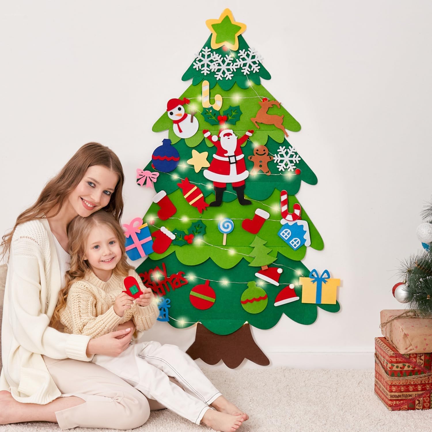 Amazon.com: Felt Christmas Tree for Kids Wall Hanging with 32 Ornaments ...