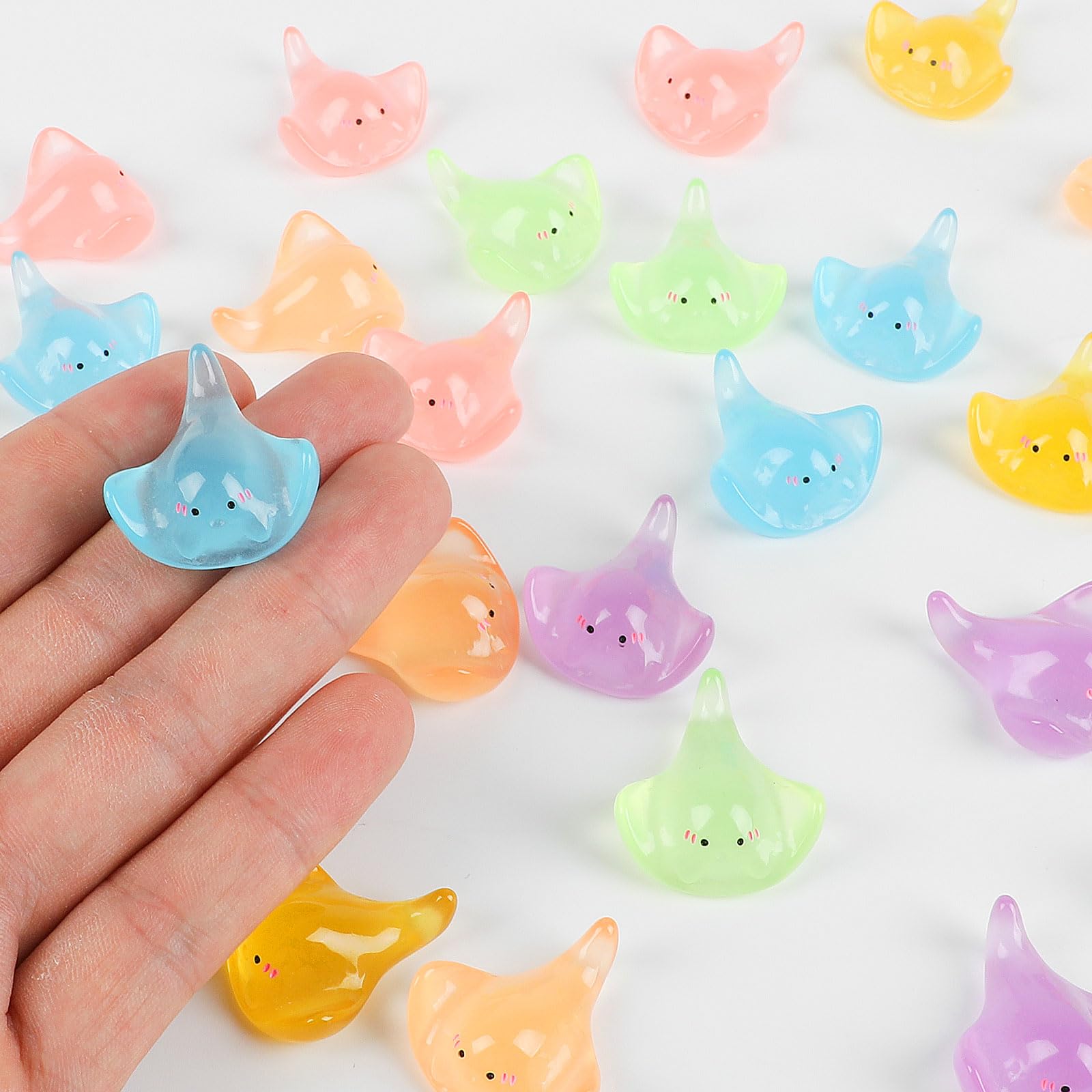 60 Mini Raies Manta Phosphorescentes En Résine – 6 Styles Différents – Pour Jardin Féérique, Maison De Poupée Ou Déco Créative – Brillent Dans Le Noir