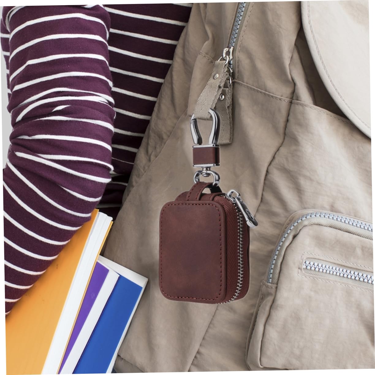 DOITOOL 4 Stück Earphone Case Buckle Stil Schutzcover für Tragbarer Leichter Earbuds Schutz mit Praktischem Schlüsselanhänger Kompakte Aufbewahrungstasche Kompatibel