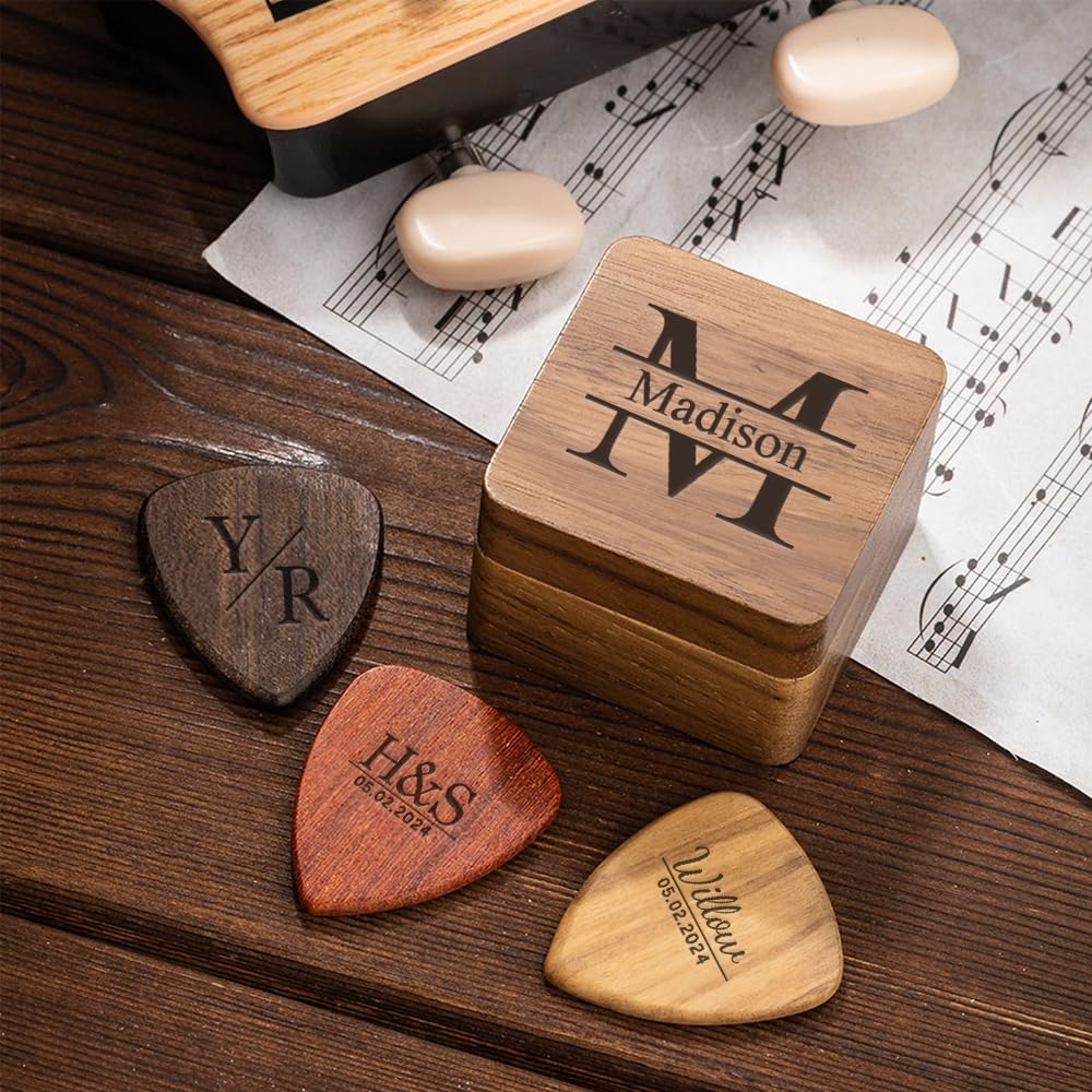 BYFDIY Engraved Guitar Pick Holder Wooden Personalized Initial Name Guitar Pick Case Custom 1 2 3 Picks Guitar Pick Box Birthday Valentines Day Graduation Gifts For Him Her