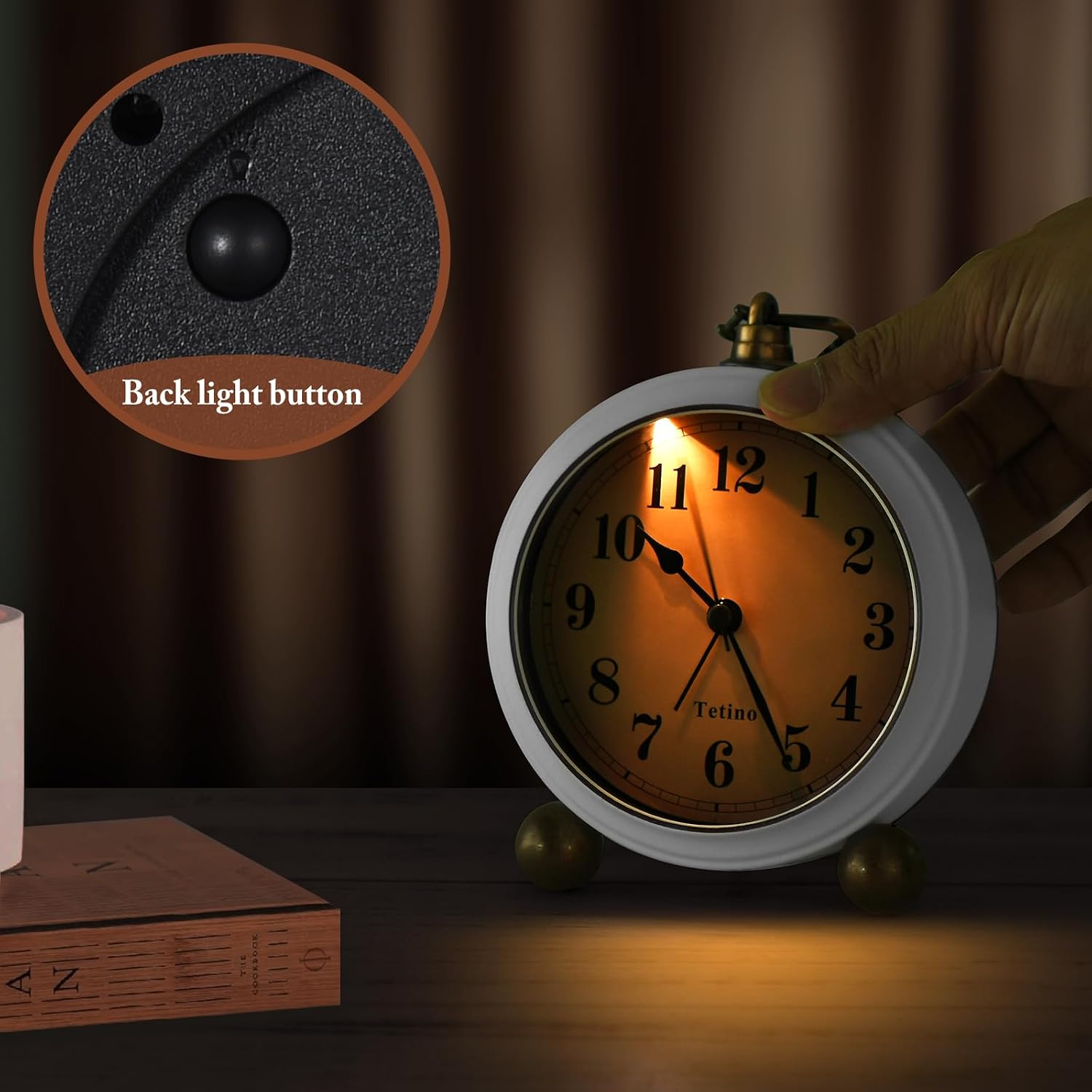 Tetino Analog Alarm Clock,Battery Powered Desk Clocks with Night Light,Silent Non Ticking,Retro Simply Design Alarm Clocks for Living Room, Bedroom, Bedside,Dormitory,Decor,Gift (White)