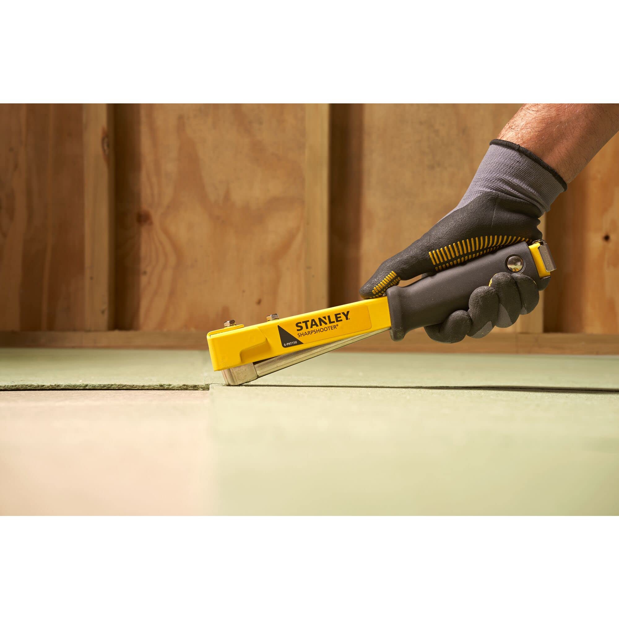 Image secondaire de Marteau Agrafeur STANLEY HT150C - Outil Professionnel Multicolore