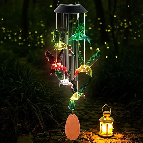 Vista 7 de Campanilla de viento solar de colibrí que cambia de color al aire libre, decoración de jardín, regalo de abuela, regalos para mamá, regalos