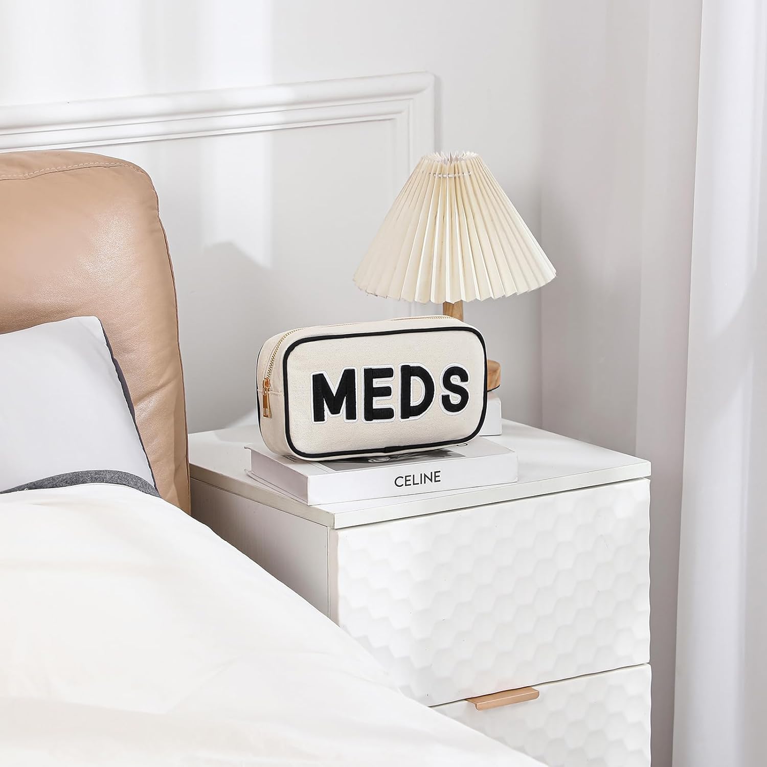 uekeboag Canvas Chenille Letter Medicine Makeup Bag, Small Travel Washable Organizer Bag for Purse with Zipper, Cute Personalized Preppy Drug Pouch For Women and Girls(02Black-Meds) - Image 4