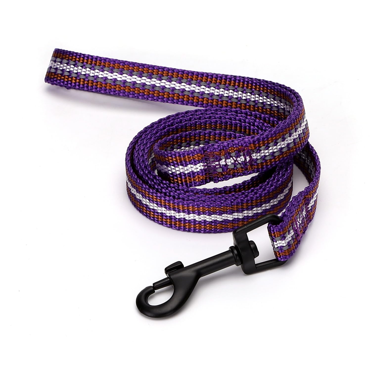 Reflective Nylon Dog Leash with High Strength and Visibility, Ideal for Safe Walks and Night Training.