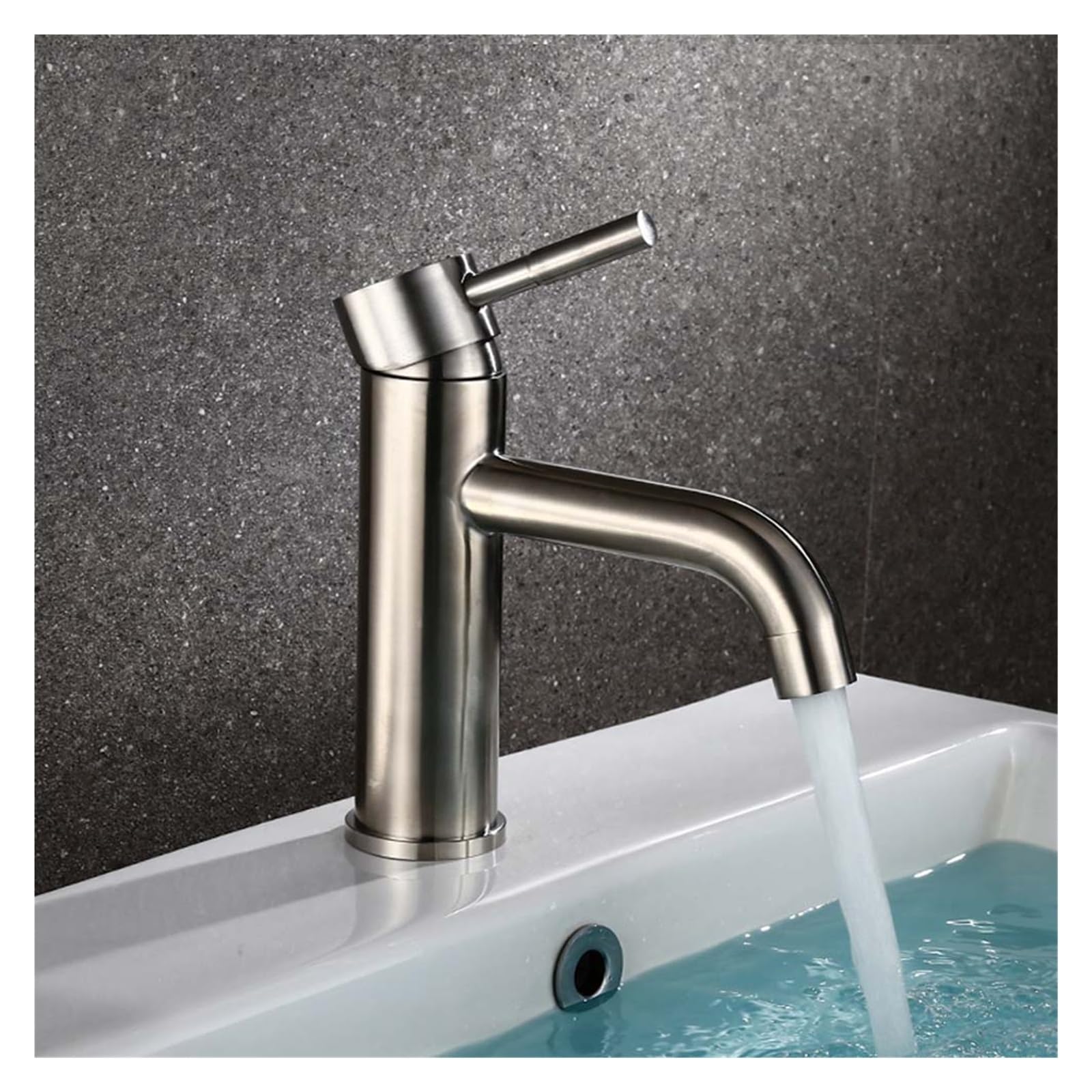 Robinet d'eau chaude et froide pour grand lavabo de salle de bain moderne