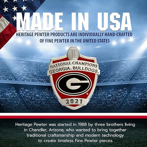 Miniatura 4 de Heritage Pewter Georgia Bulldogs 2021-2022 National Champions Juego de baúl de cristalería | Dos copas de vino de 12 onzas con enfriador de botellas