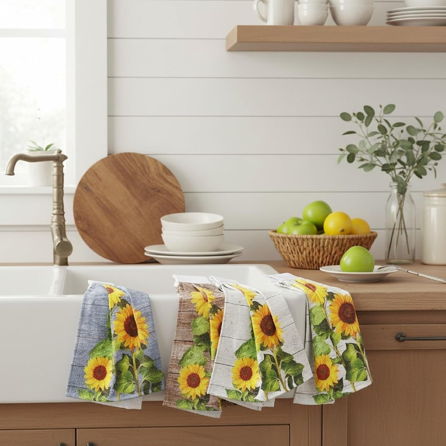 Tatuo 4 Pieces Vintage Sunflowers Hanging Kitchen Towel On Farmhouse Decor Varicolored Wooden Board Soft Hand Towels with Loop for Bathroom Washcloth Absorbent Dish image 4