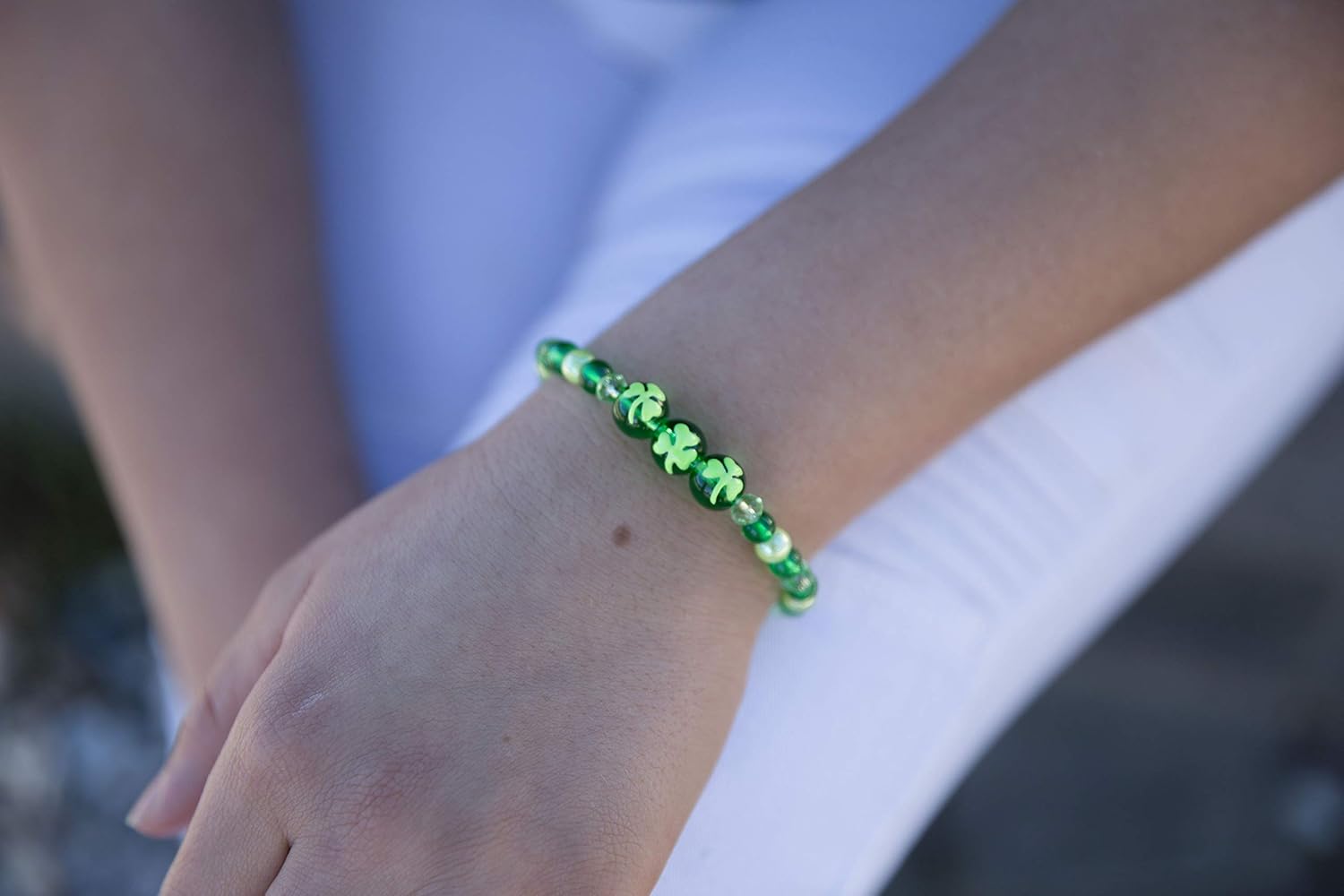 グリーン クローバーブレスレット Amazon.co.jp: fiona グリーン クローバー リーフ ブレスレット