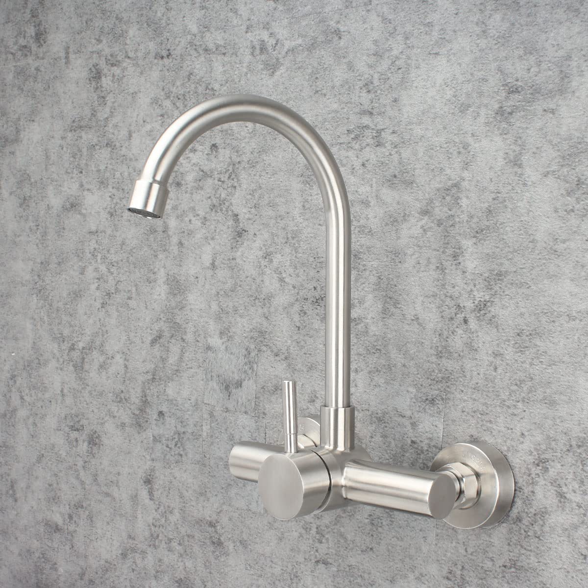 水栓 Amazon | SANEI(サンエイ) 横水栓 ミニセラシリーズ レバーハンドル 90