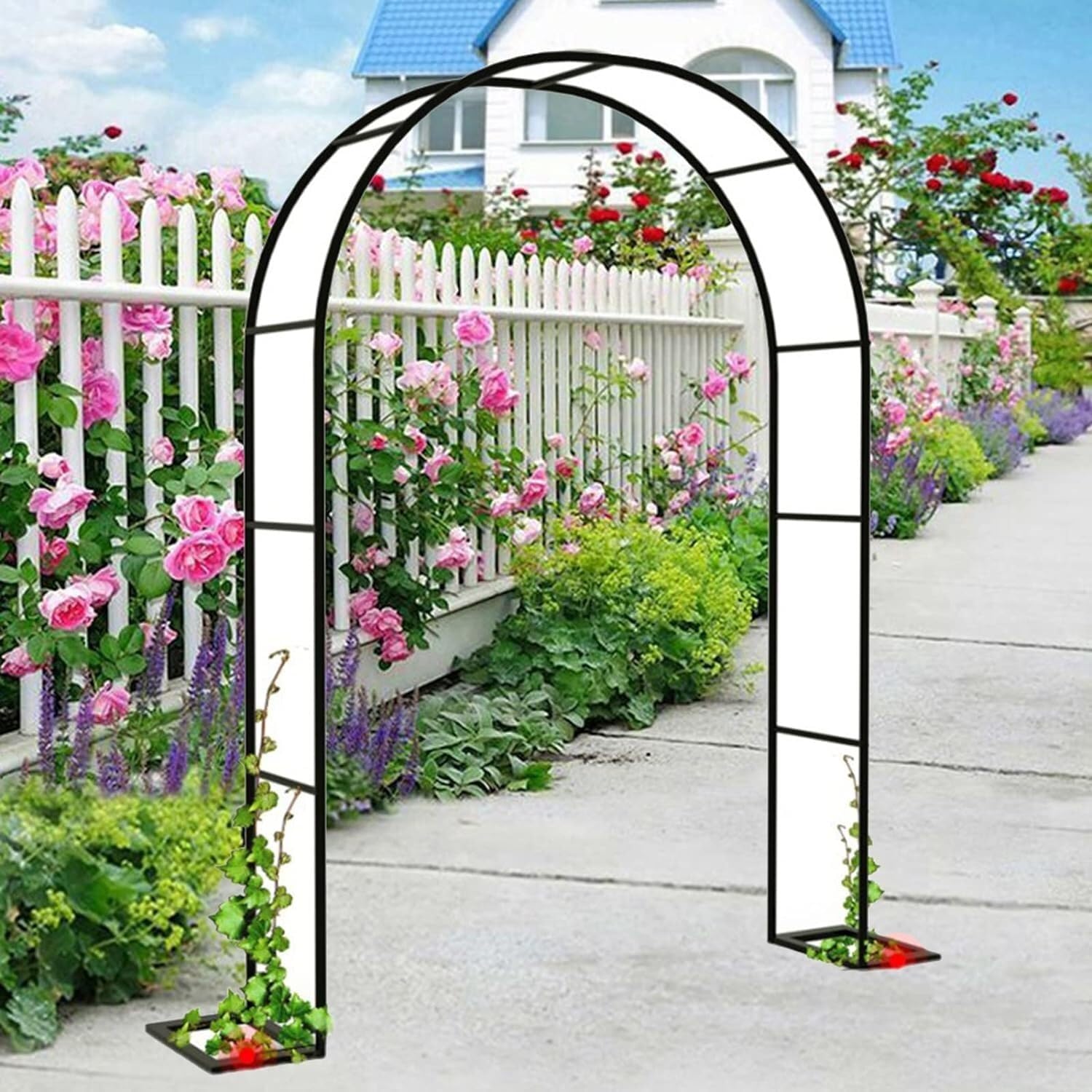 Arche à roses romantique pour sublimer vos allées et terrasses