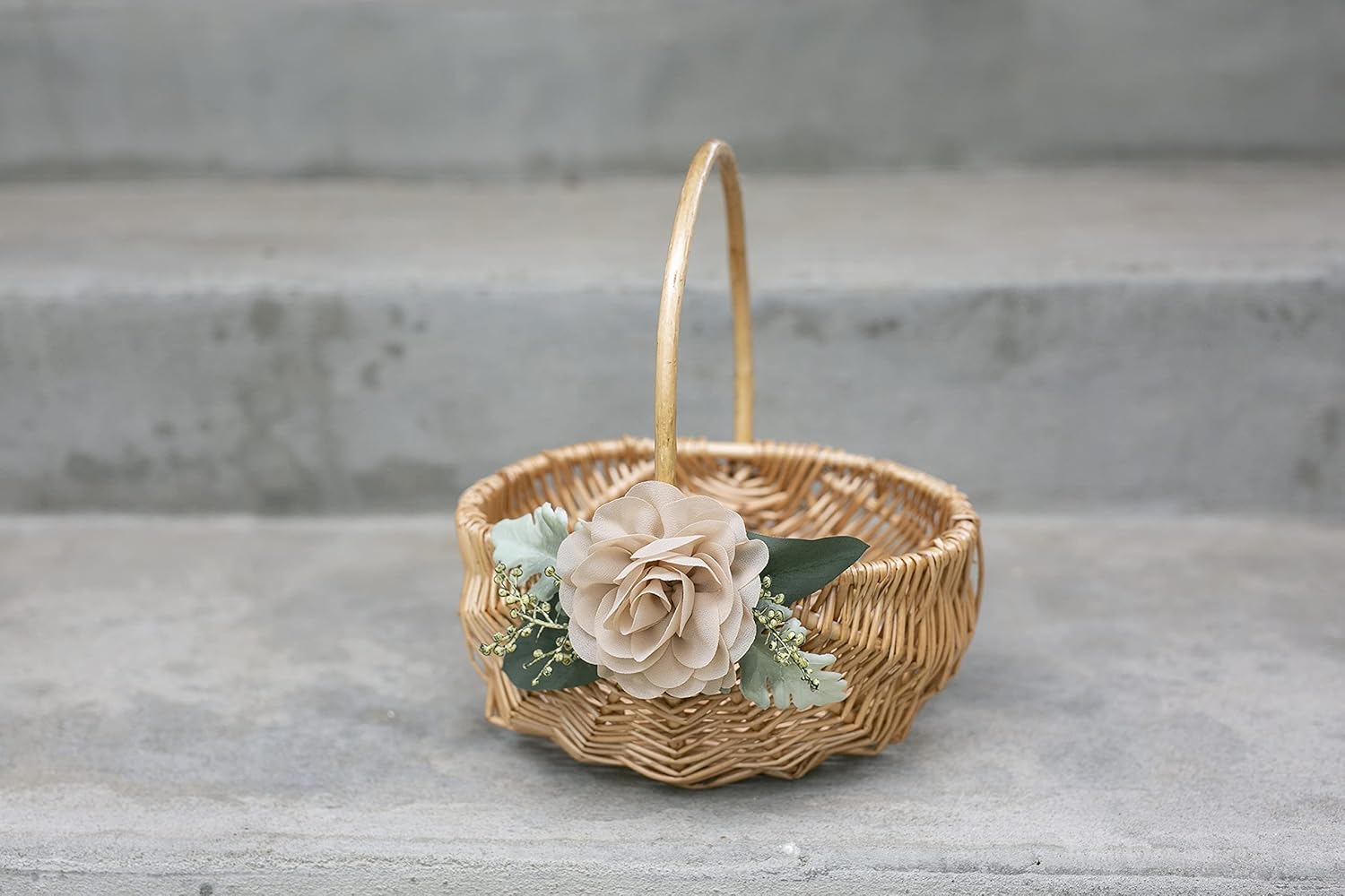 Ragga Wedding Willow Flower Girl Basket with Rattan Wood and Greenery Decor for Garden Wedding