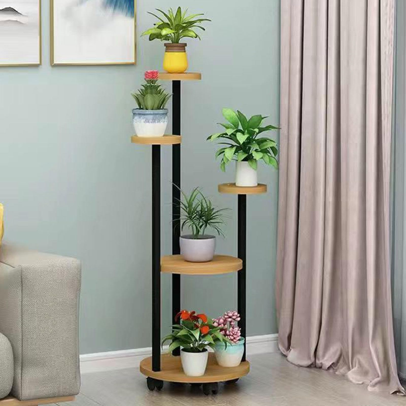 Étagère pour plantes sur roulettes pour sublimer votre balcon et salon