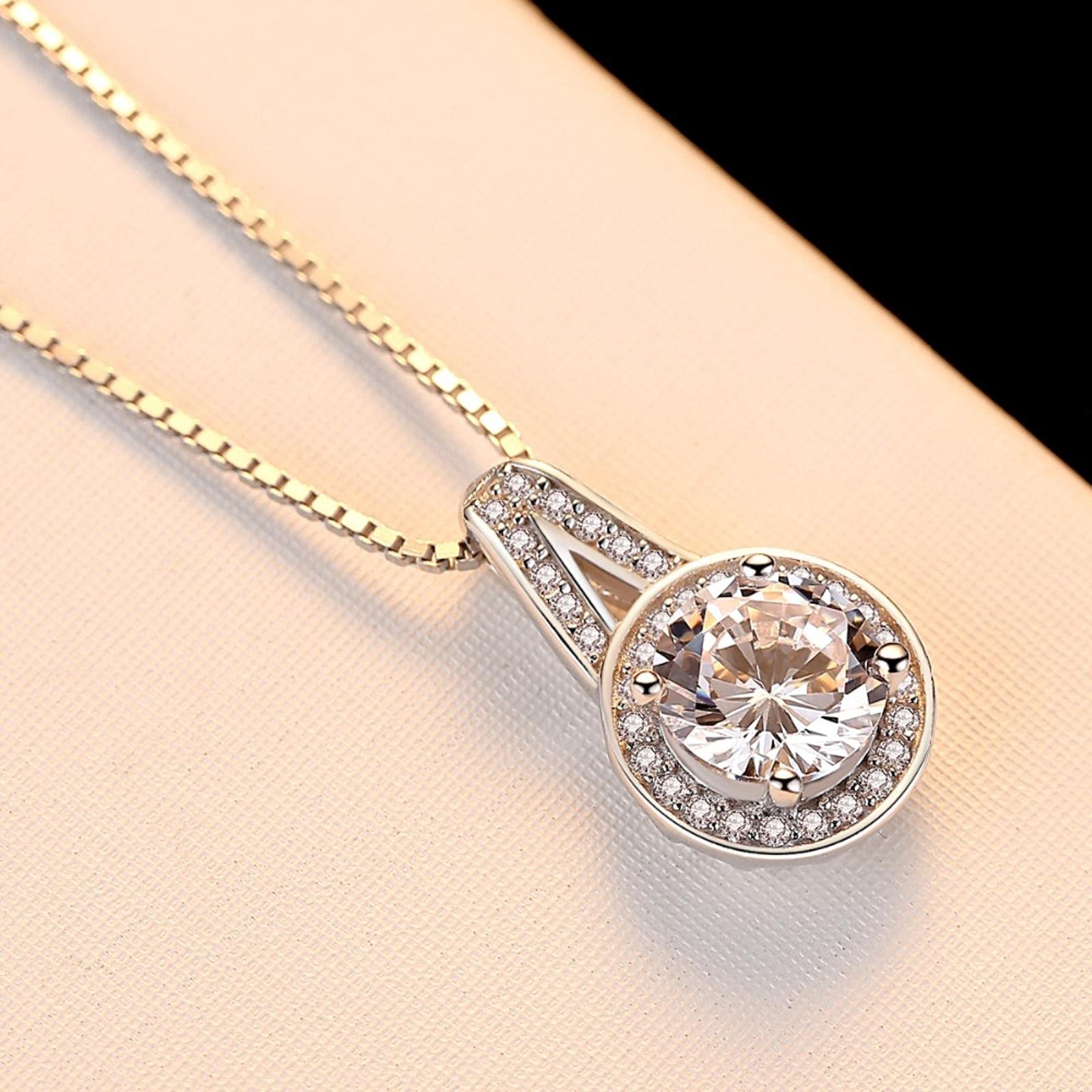 LOKILOKI Eleganti Set di Gioielli da Sposa in Argento 925 per Le Donne Cz Crystal 925 Accessori per Gioielli di Fidanzamento in Argento
