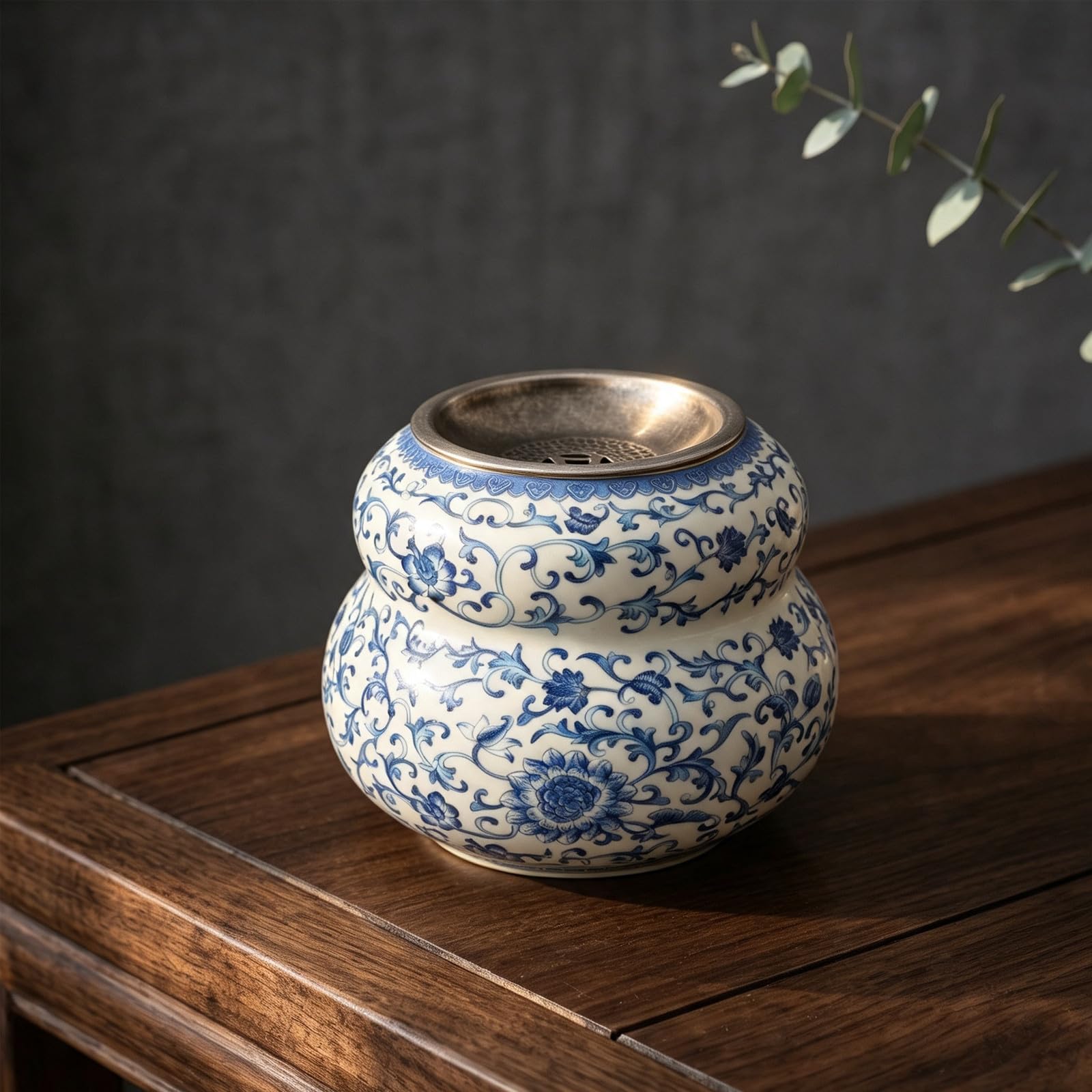 SOLUSTRE Tradycyjny chiński porcelanowy pojemnik na resztki herbaty 700 ml | Pojemnik na ścieki Lotus Design z sitkiem do stanowiska do parzenia herbaty Kung Fu, organizacja biurka