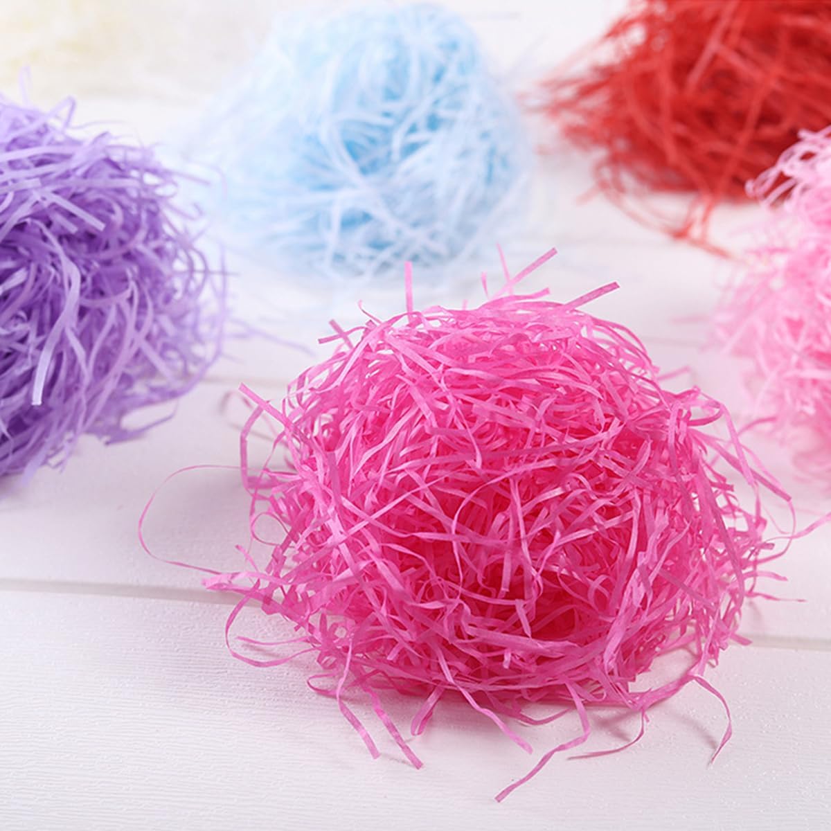 Queenbox 3.5oz Solid Raffia Grass Gift Box Filler Shredded Crinkle Raffia Paper Filling for Wrapping Gift, DIY Decoration, Purple Red