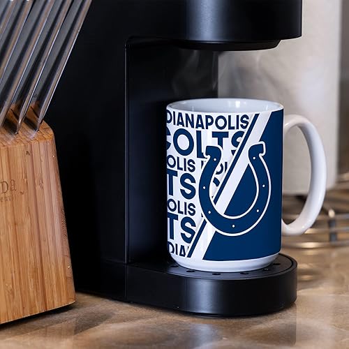 Vista 125 de Rico Industries NFL Football 15 oz White Ceramic Mug
