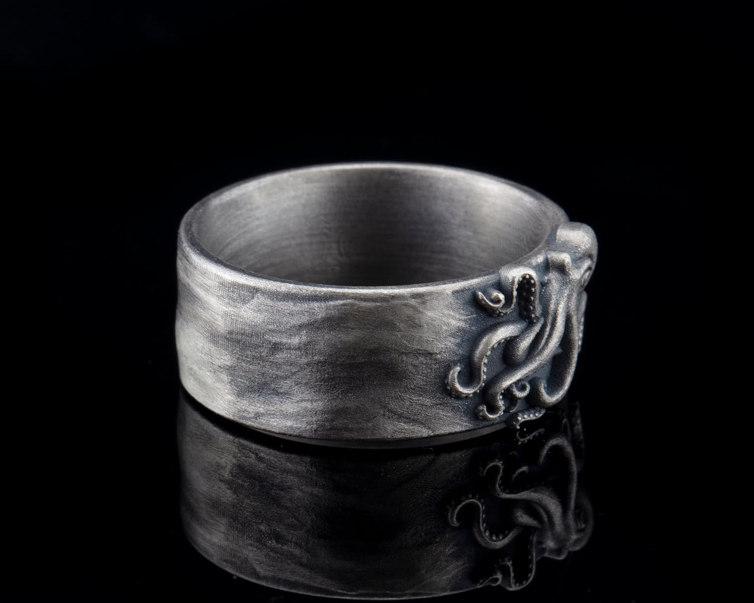 Silver Octopus Band Ring, Ocean Inspired Ring, Engagement Ring, Mens Womens Wedding Band, Kraken Jewelry, 925K Sterling 0.035 lbs, 0,43 Inch, Biker Jewelry Gift