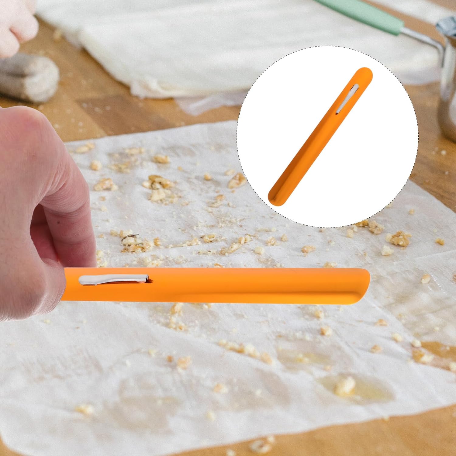 BESTOYARD Crumb Scraper for Kitchen Countertop Stainless Steel Bread Sweeper with Handle Clip Lightweight Table Crumber Tool for Home and Restaurant Cleaning 2 Pack