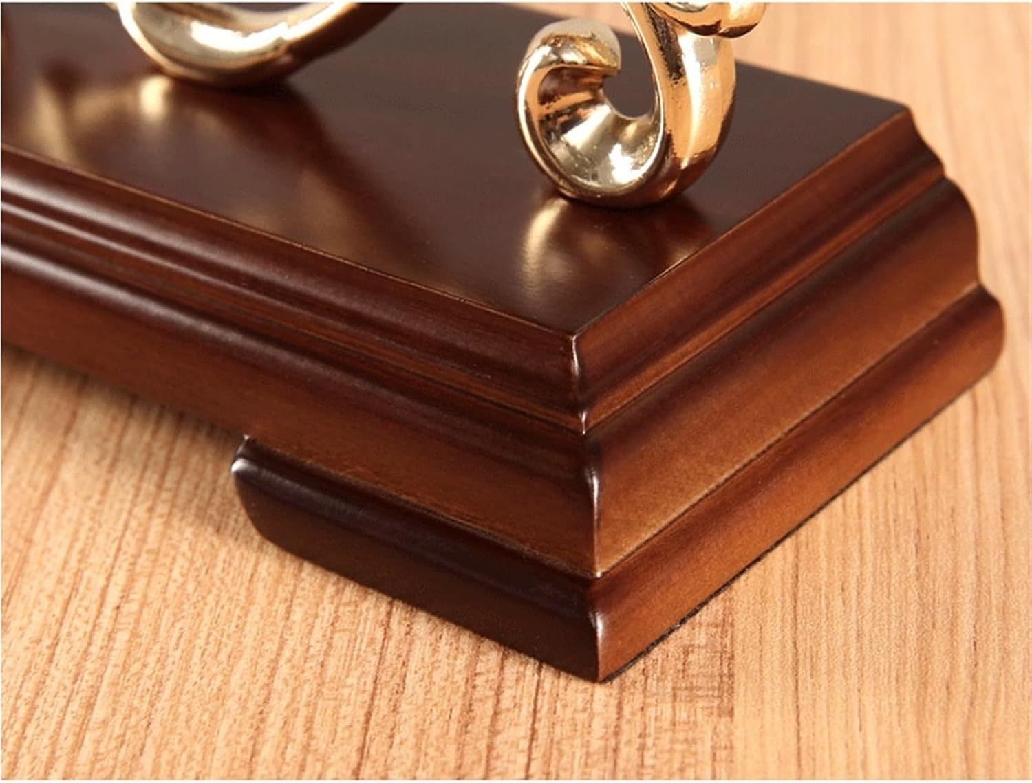 Mantel Clock European Style Table Clock Living Room Copper Plated Ornament Bedroom Tabletop Solid Wood for Living Room