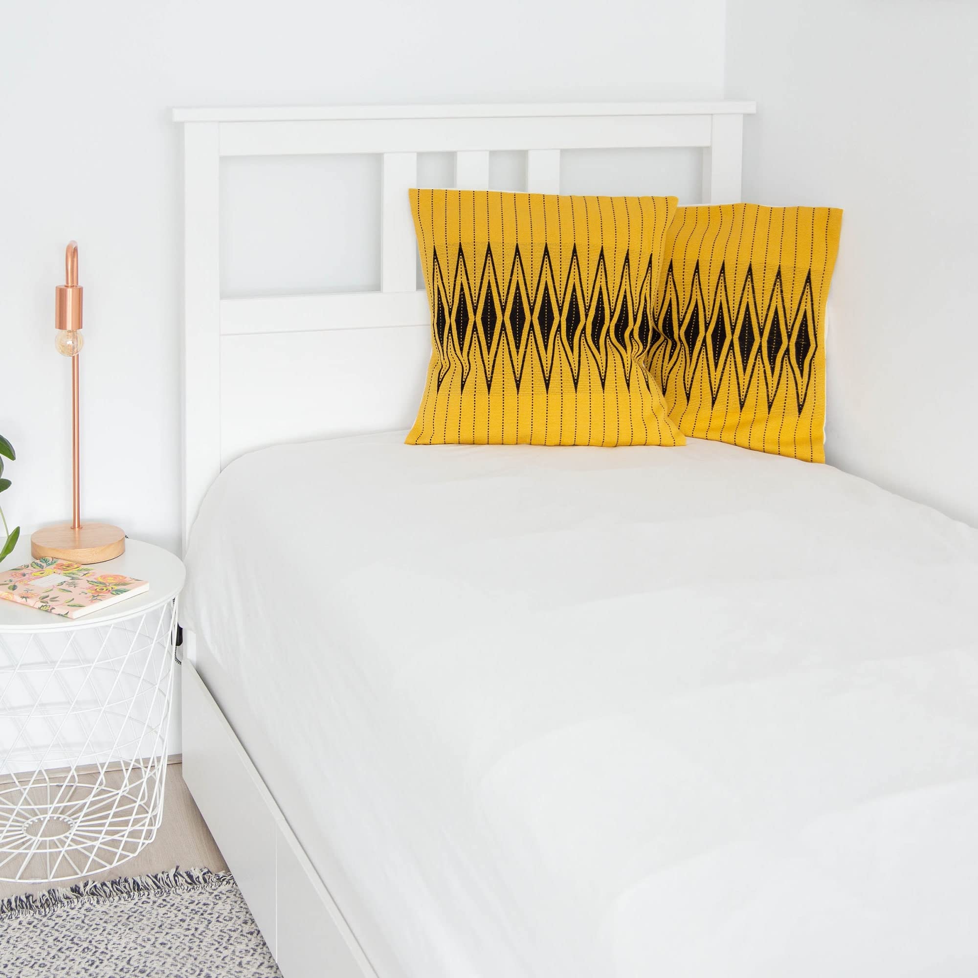 Housse de coussin faite main jaune Khonoma en coton authentique