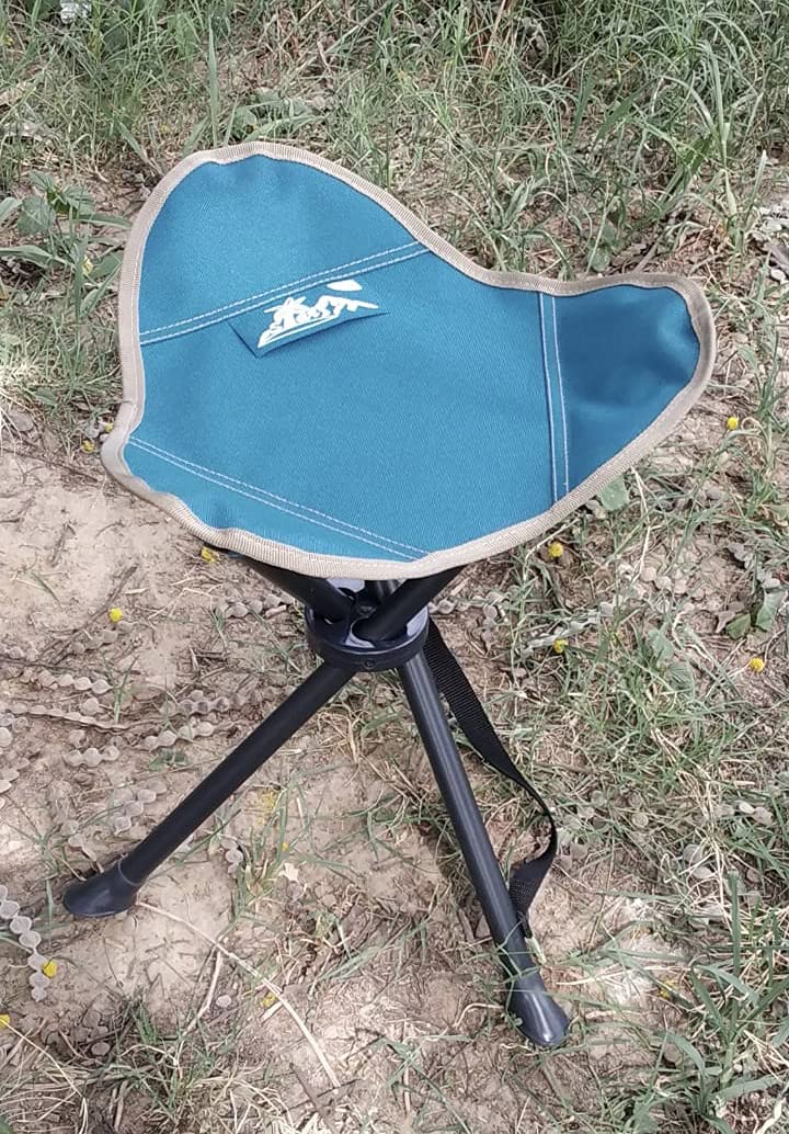 Star Tripod Stool, Pack of 1