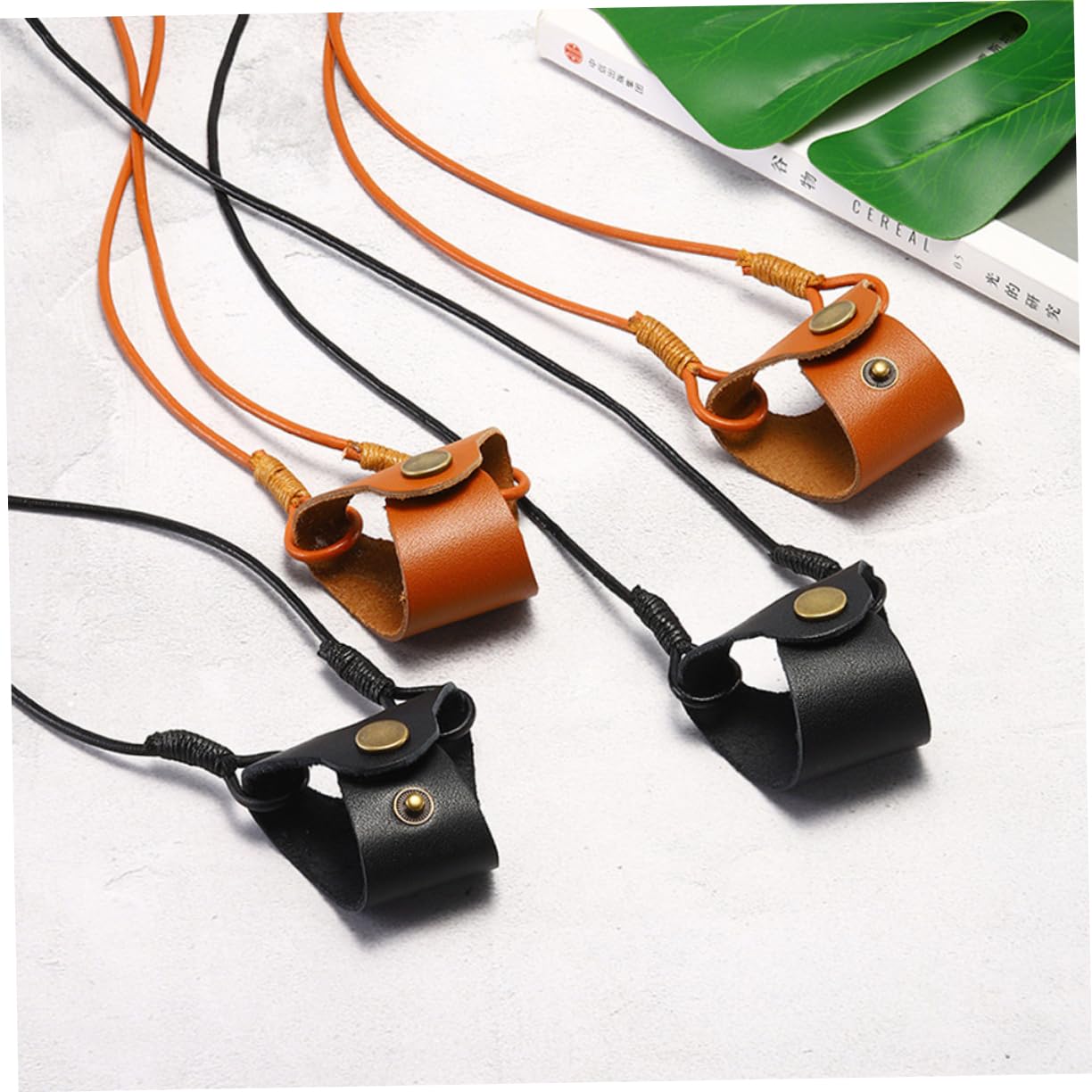 CONGARTENO 2pcs Glasses Lanyard Convenient Eyeglasses Chain Reading Glasses Chain Portable Glasses Cord Glasses Strap Eyeglass Chain Holder Eyewear Retainer Chains Eyeglass Chains Pu