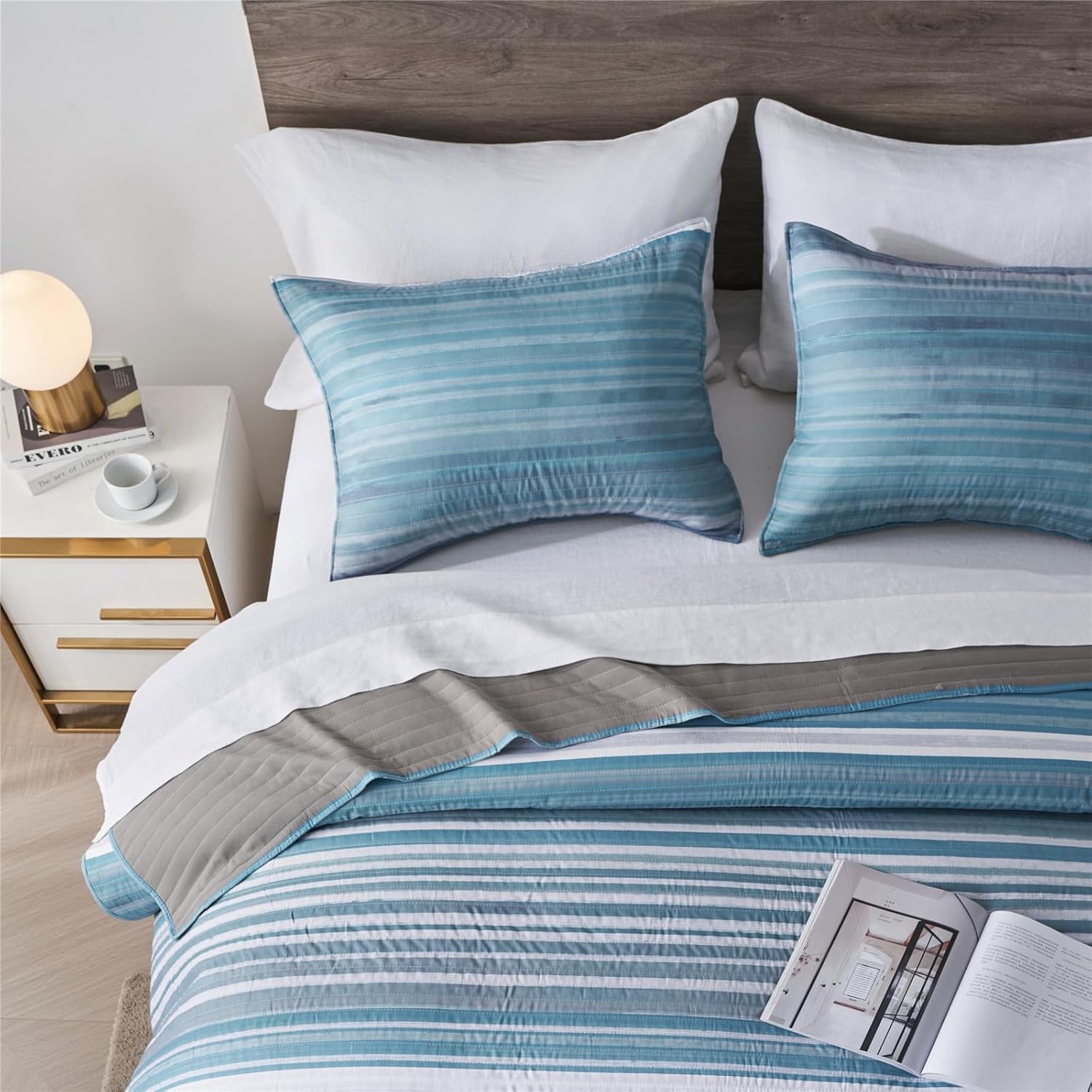 KAKIJUMN Twin Quilt Bedding Set, White Grey and Blue Patchwork Striped Quilt Set, 2 Pieces Soft Lightweight Bedspread Coverlet Set with 1 Pillow Sham(Light Blue,Twin) - Image 3