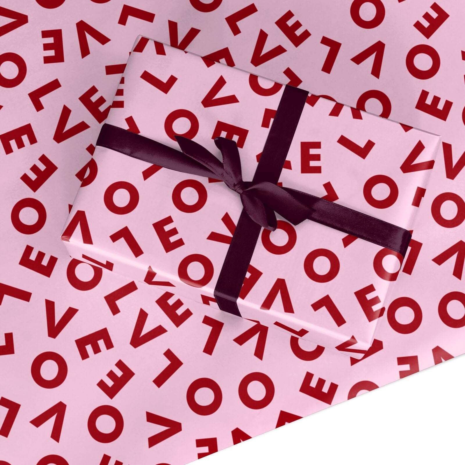 Valentine's Day Wrapping Paper - Premium Love Hearts Gift Wrap for Anniversary, Wedding, Birthday, Women, Men - Recyclable Present Paper - 2 Sheets (50x70cm)