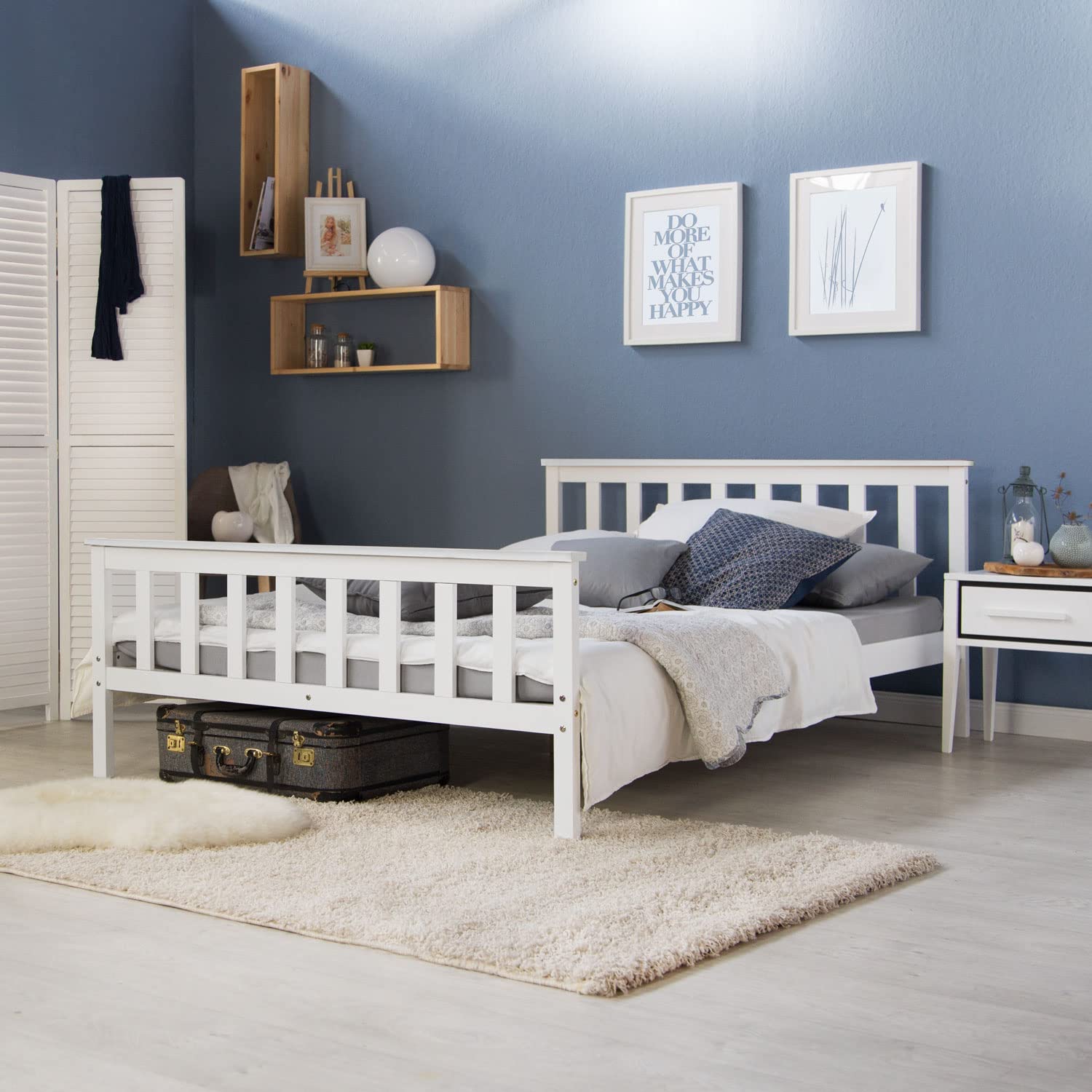 Homestyle4u Massivholzbett 140x200 Weiß mit Lattenrost, Kiefer | Doppelbett aus Massivkiefer, weiß lackiert – Kopfteil & Fußteil, Mittelstütze, inkl. Rolllattenrost