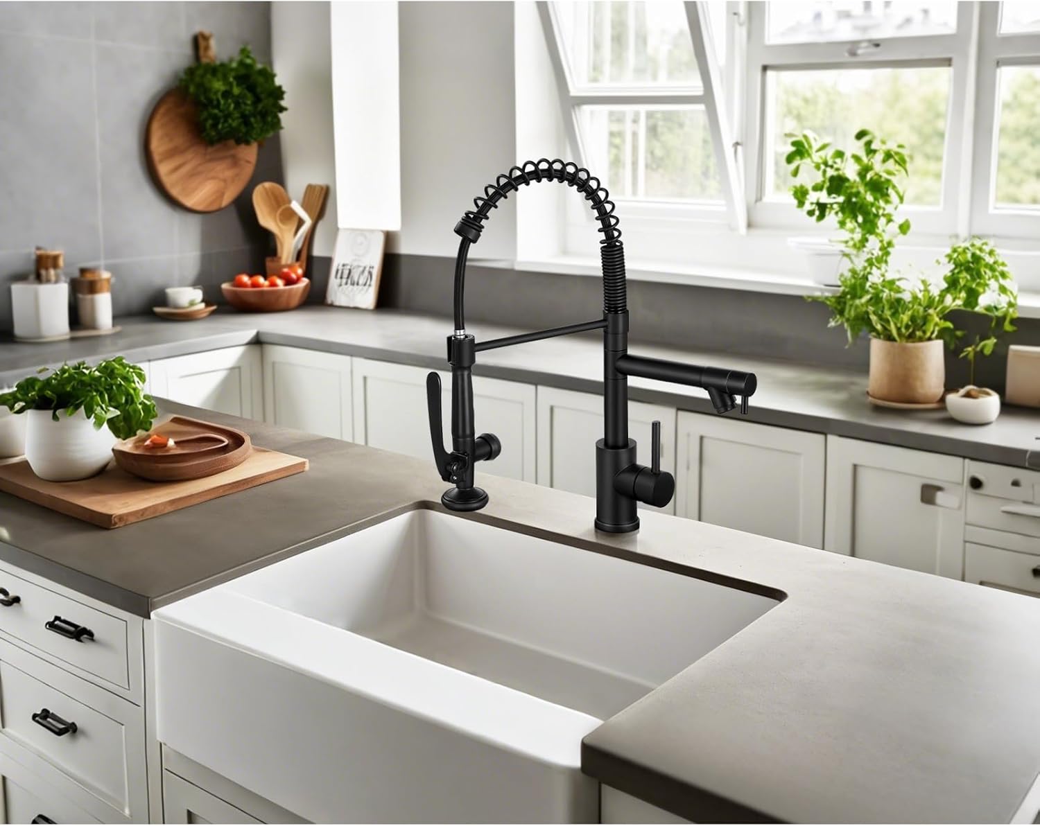 Commercial Kitchen Faucets with Pull Down Sprayer, Matte Black Sink Faucet with Deck Plate, Stainless Steel Single Handle Spring Sprayer for Kitchen