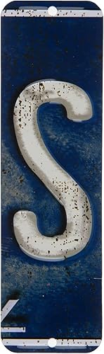 Placa de matrícula retro antigua, alfabeto indiviidual, letras de pared con monograma de pared, con buzones de correo montados en la pared, Mancave,