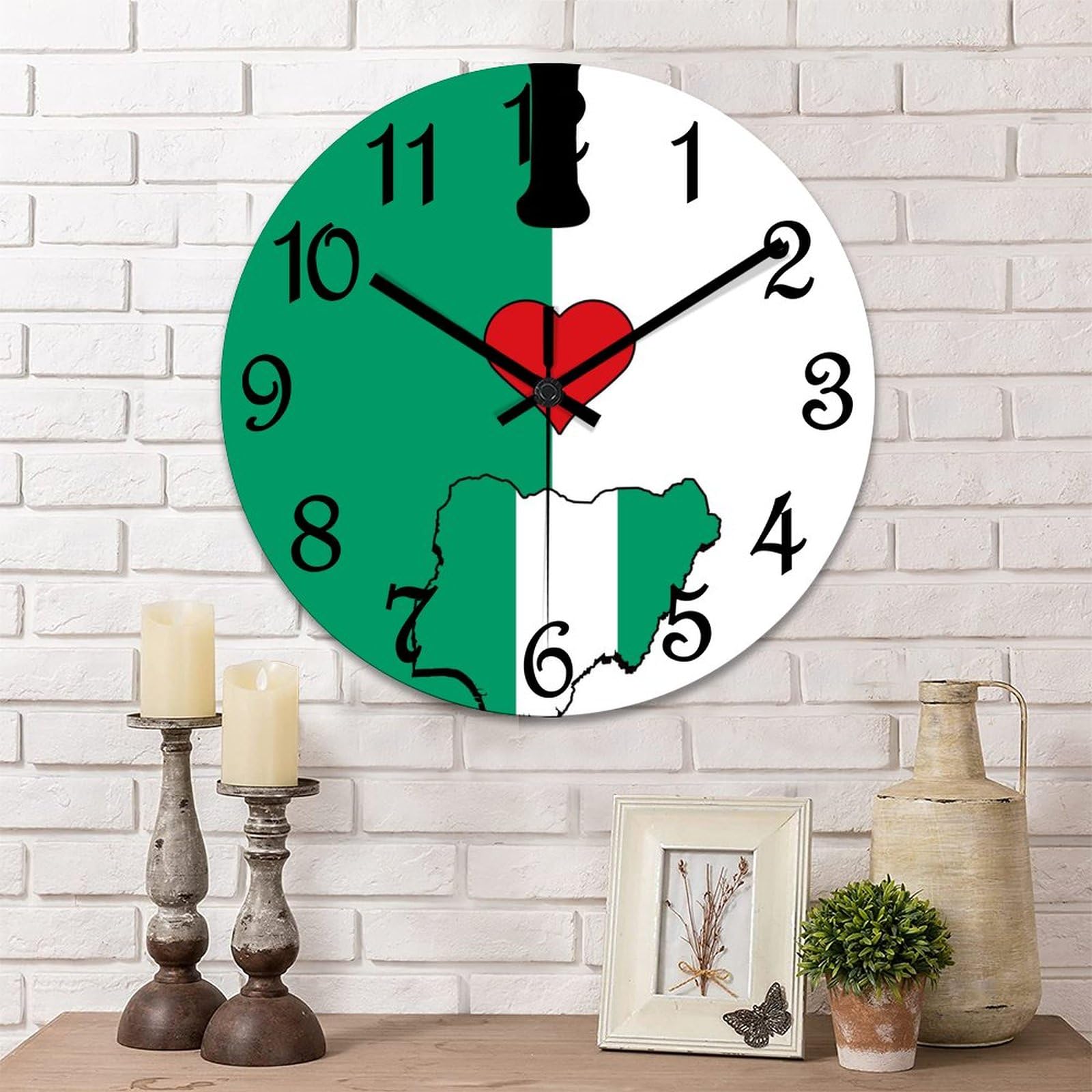 Horloge murale Nigéria 38cm ronde et moderne à piles pour bureau