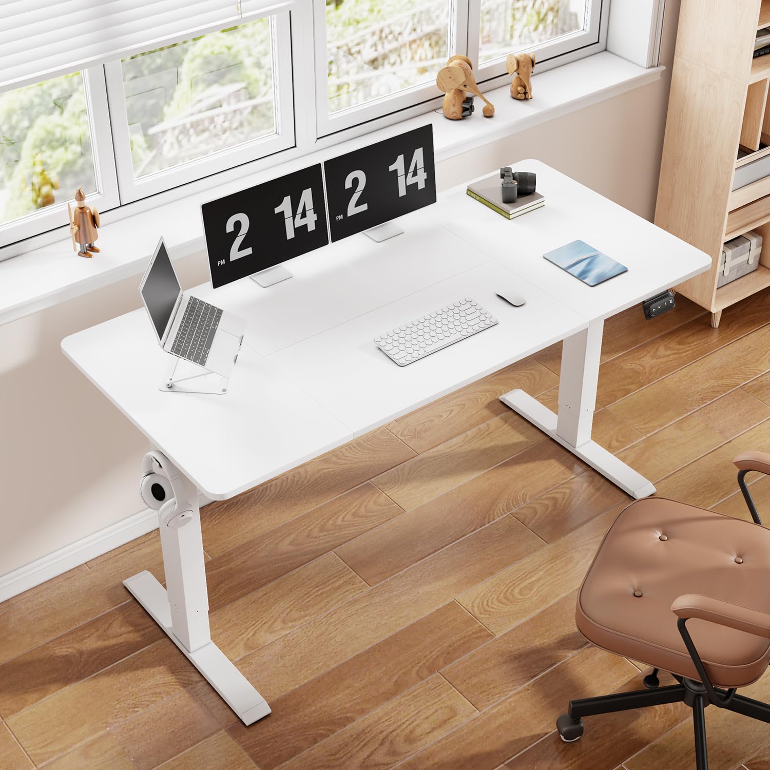 Devoko 140 x 60 cm scrivania elettrica regolabile in altezza con gancio per cuffie, altezza regolabile 71-119 cm, 2 altezze di memoria. scrivania da ufficio, camera da letto, stanza di studio (Bianco)