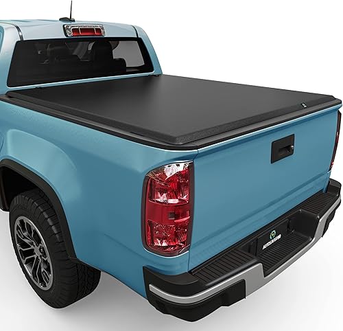 AUTOSAVER88 Cubierta suave de triple pliegue para caja de camioneta, compatible con Chevy ColoradoGMC Canyon 2015-2024 con caja de 5.2 pies