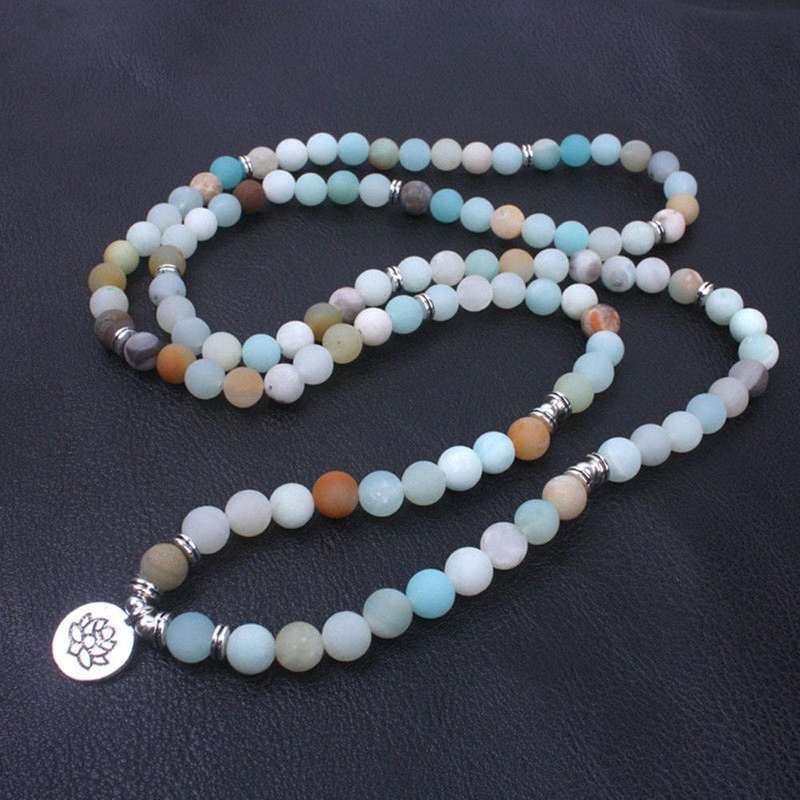 Modisches Damen-Armband, mattierte Perlen mit OM-Buddha-Anhänger, Yoga-Halskette