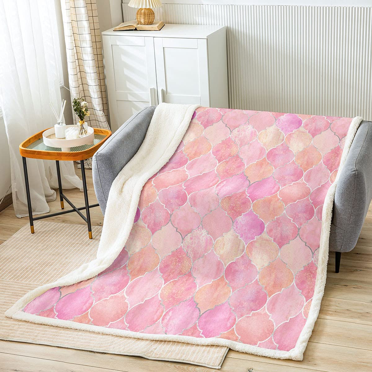 Loussiesd Kids Throw Blanket Pink Marble Quatrefoil Fleece Blanket For Bed Sofa Women Geometric Marble Sherpa Blanket Pink Quatrefoil with Silver Plush Fuzzy Blanket Single 50x60 Inch