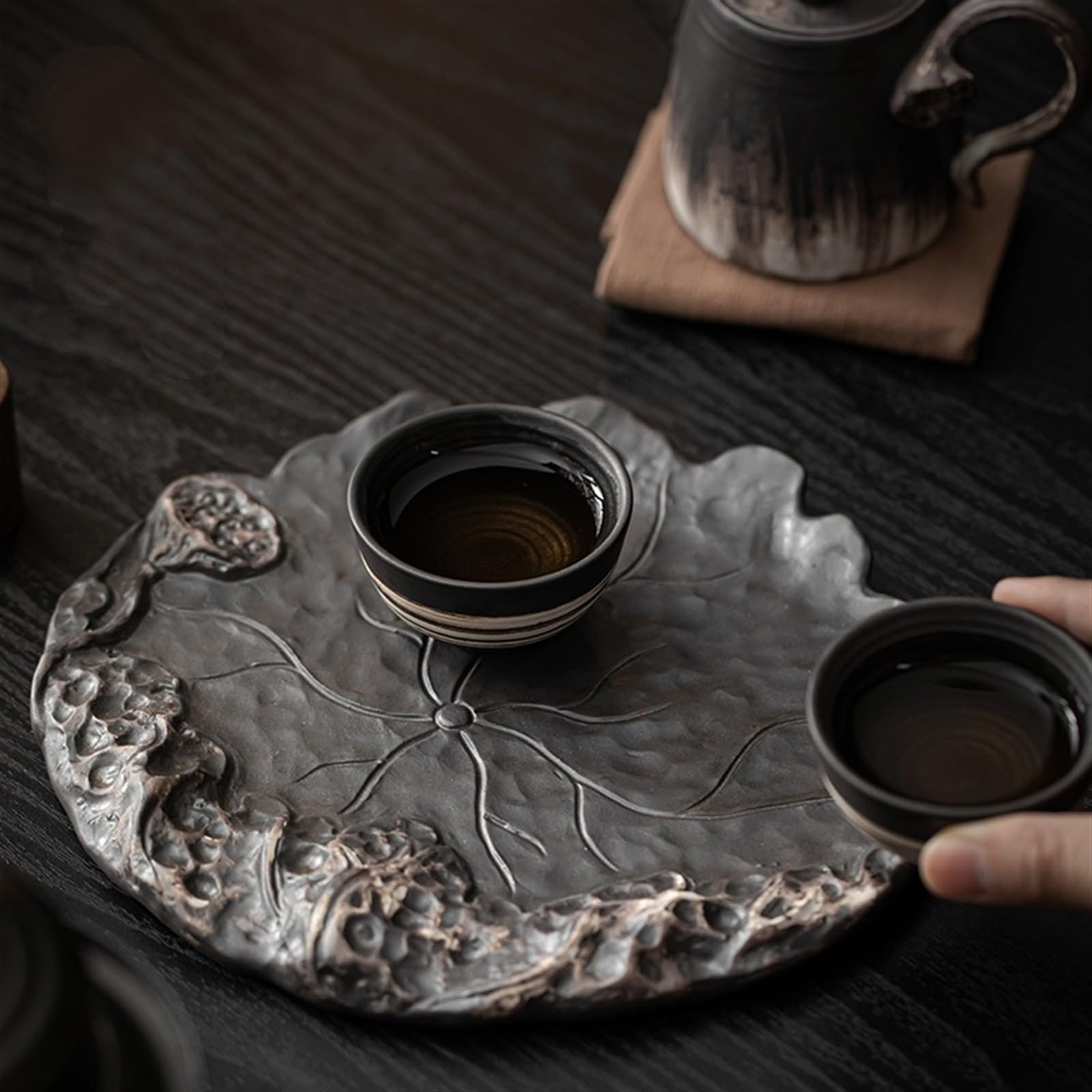 Set Da Tè Gongfu Vassoio da tè in ceramica Vassoio da tè rotondo in ceramica for uso domestico Lotus Dry Bubble Vassoio da ufficio Set da tè Vassoio da tè Tavolo da tè Vassoio Da Tè Per Studio Domesti